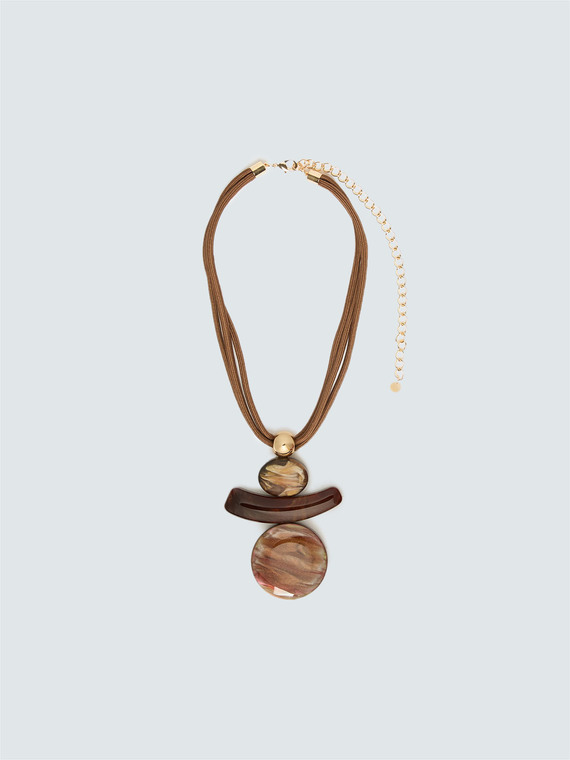 Collana con maxi pendente