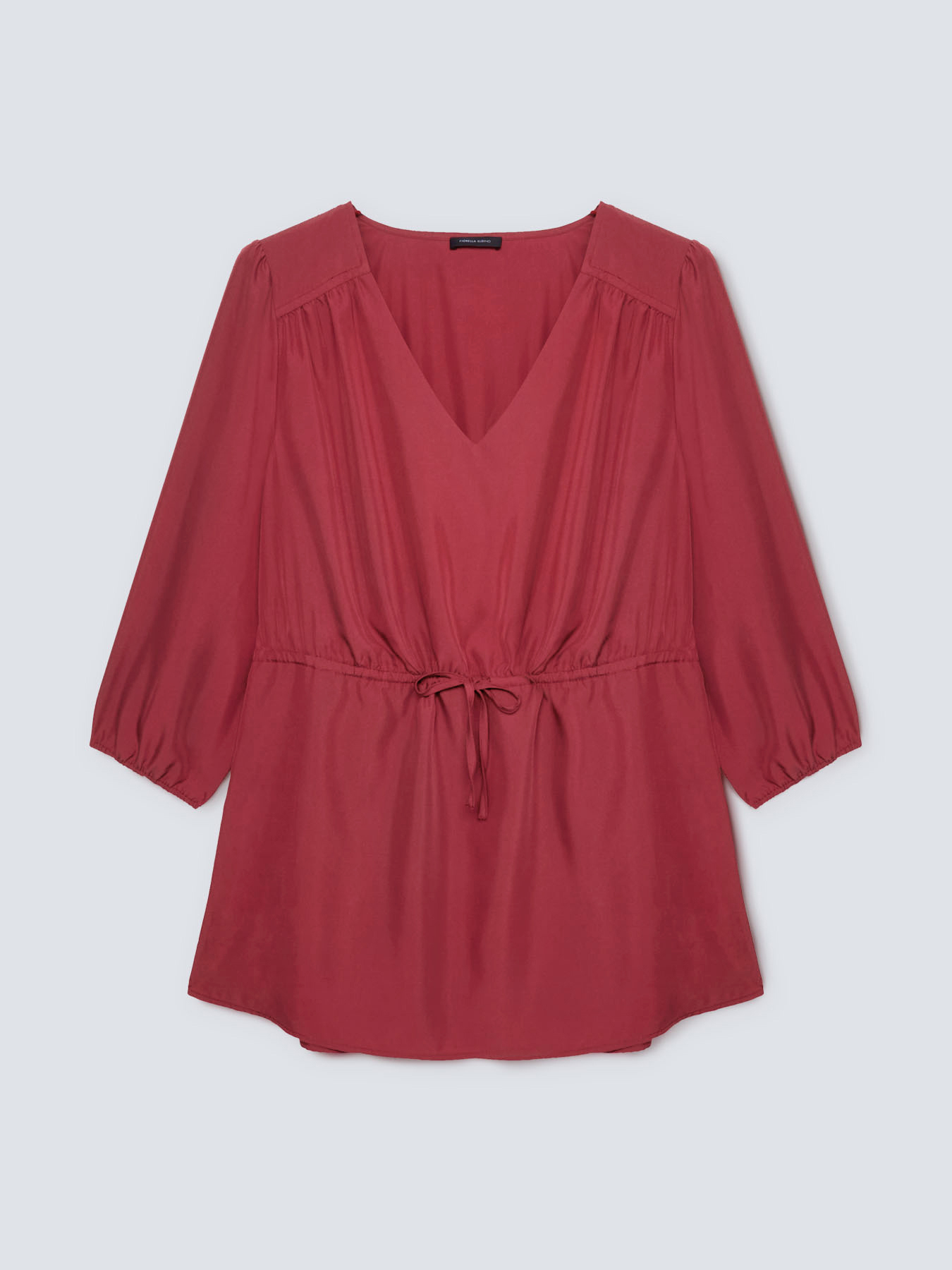 Blusa con escote de pico y jareta image number 3