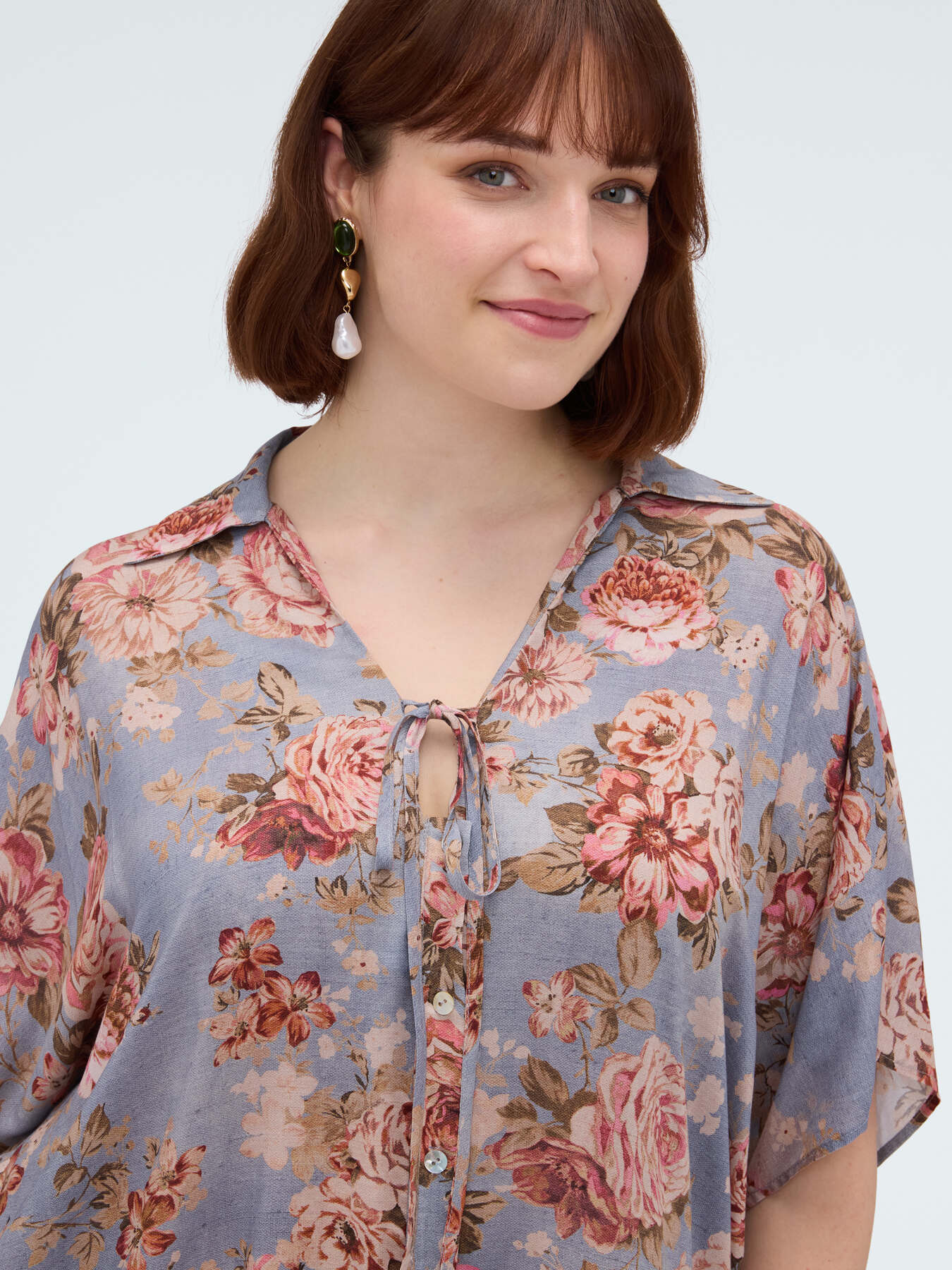 Floral print shirt image number 3