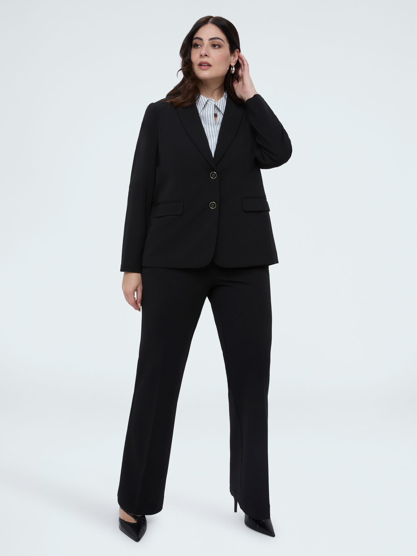 Fitted blazer in stretch fabric image number 2