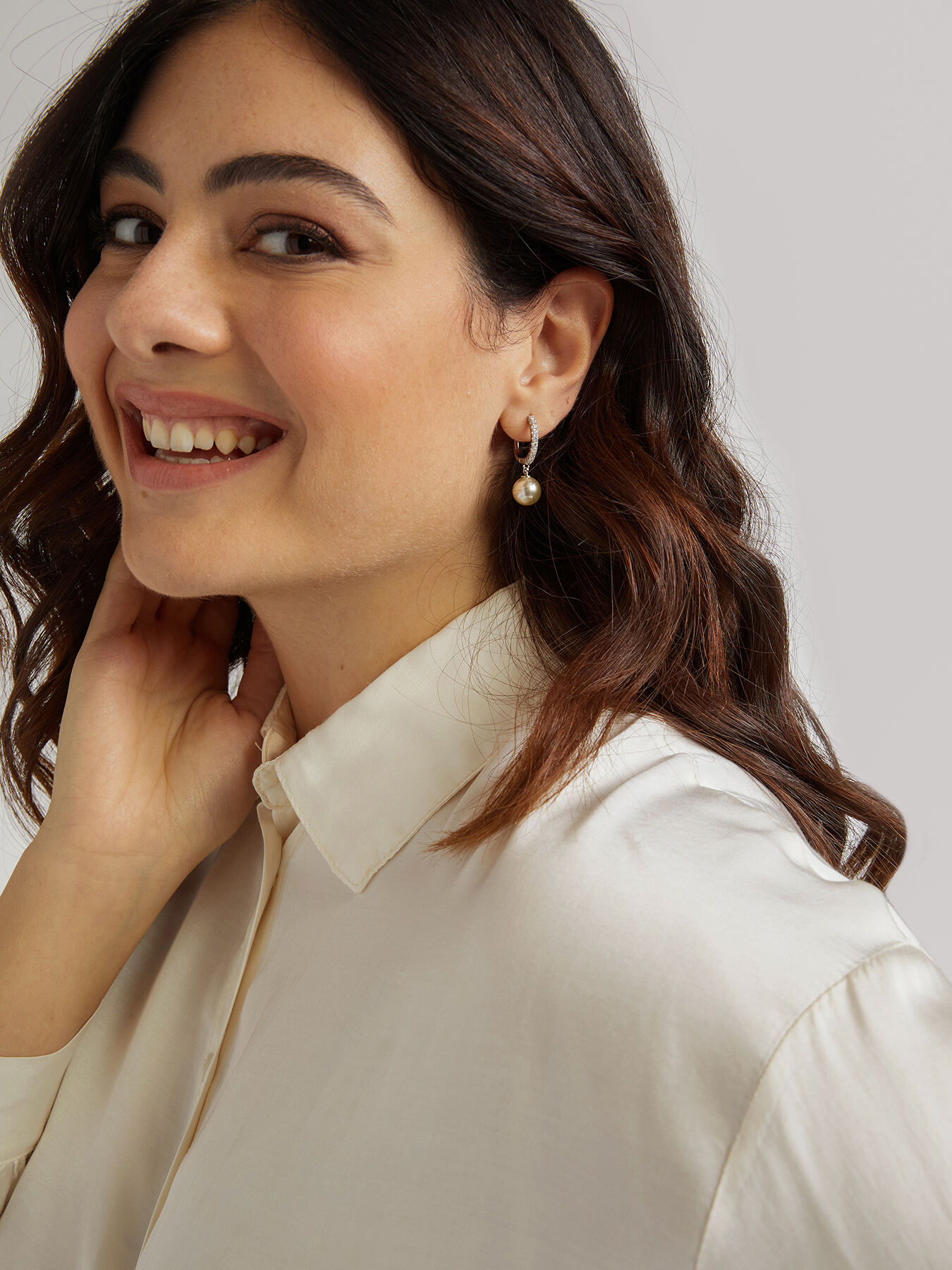 Pendientes con circonitas y perla image number 0