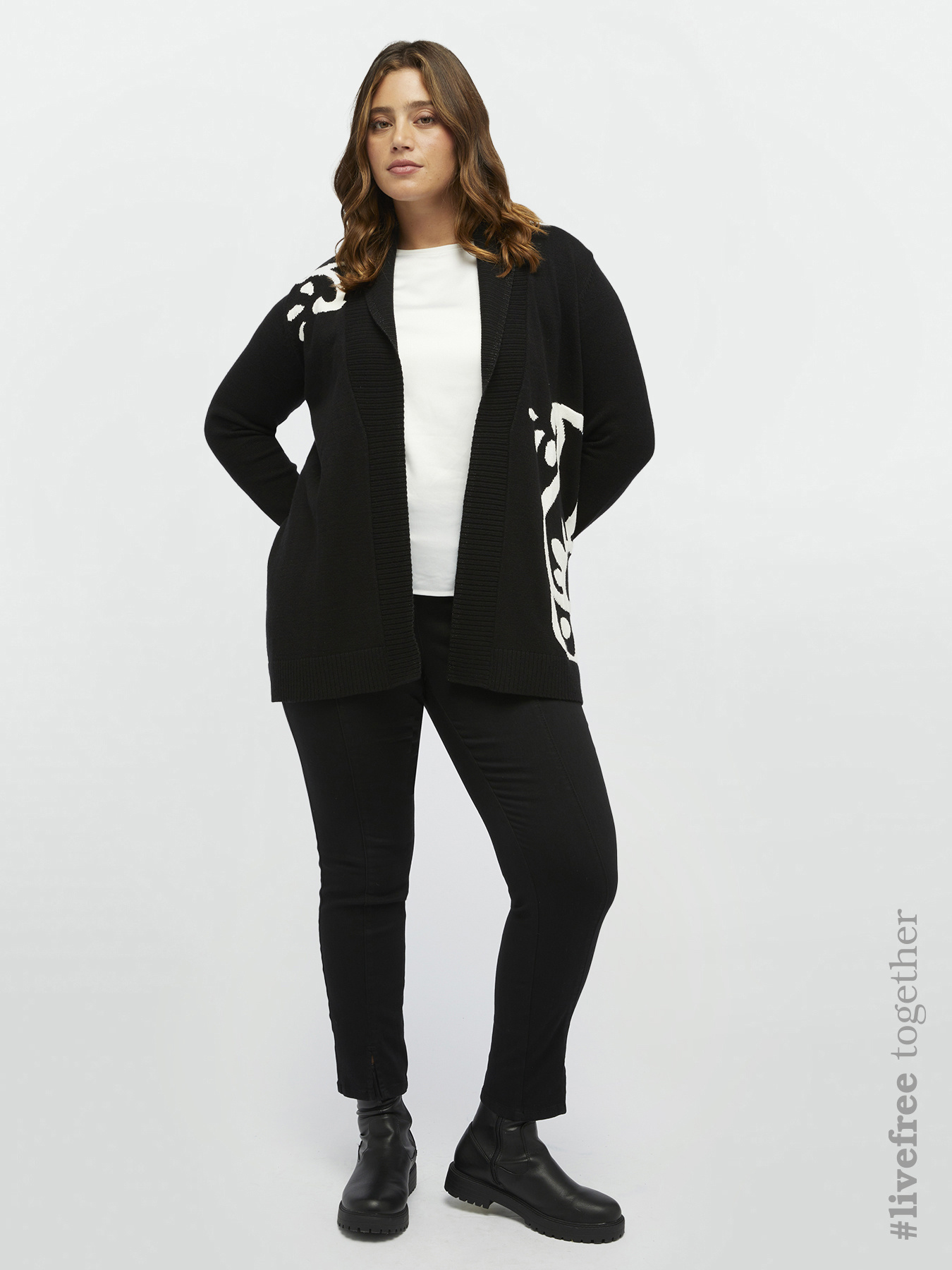 Cardigan avec incrustations en viscose LENZING&trade; ECOVERO&trade; image number 0