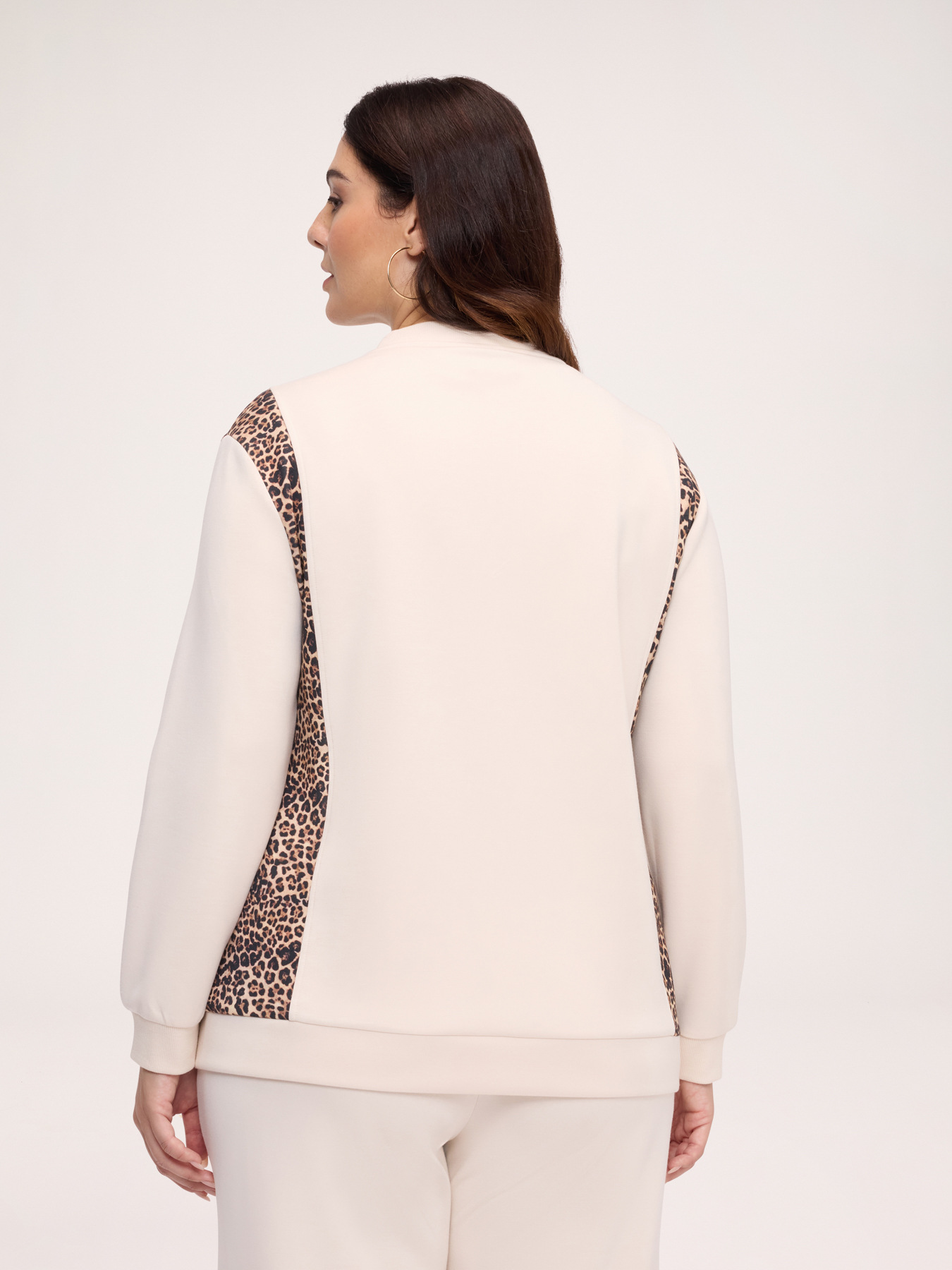 Offene Sweatjacke mit Animal-Print-Eins&auml;tzen image number 1