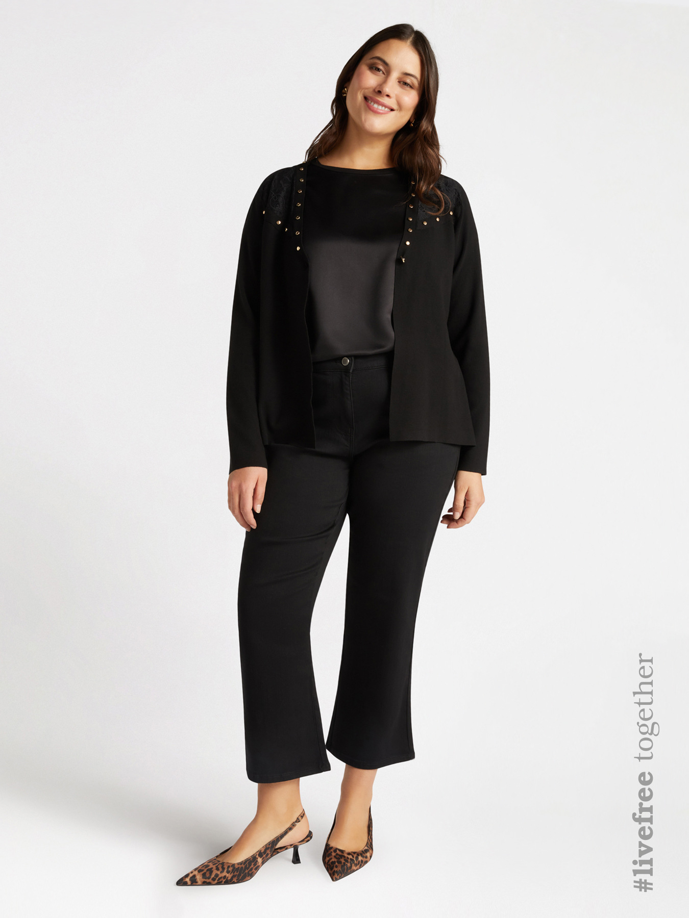 Total black kick flare jeans image number 0