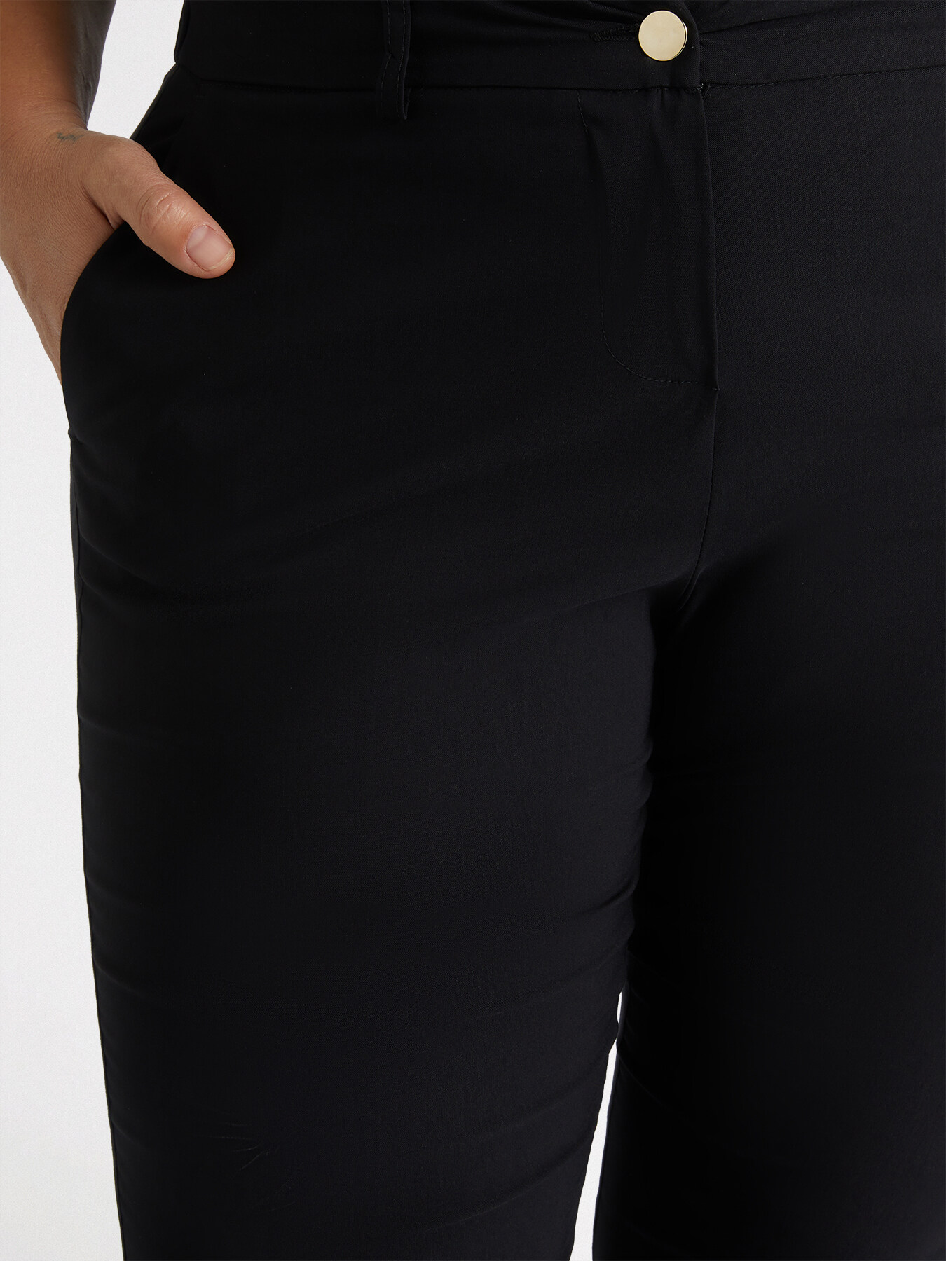 Pantalon cropped image number 3