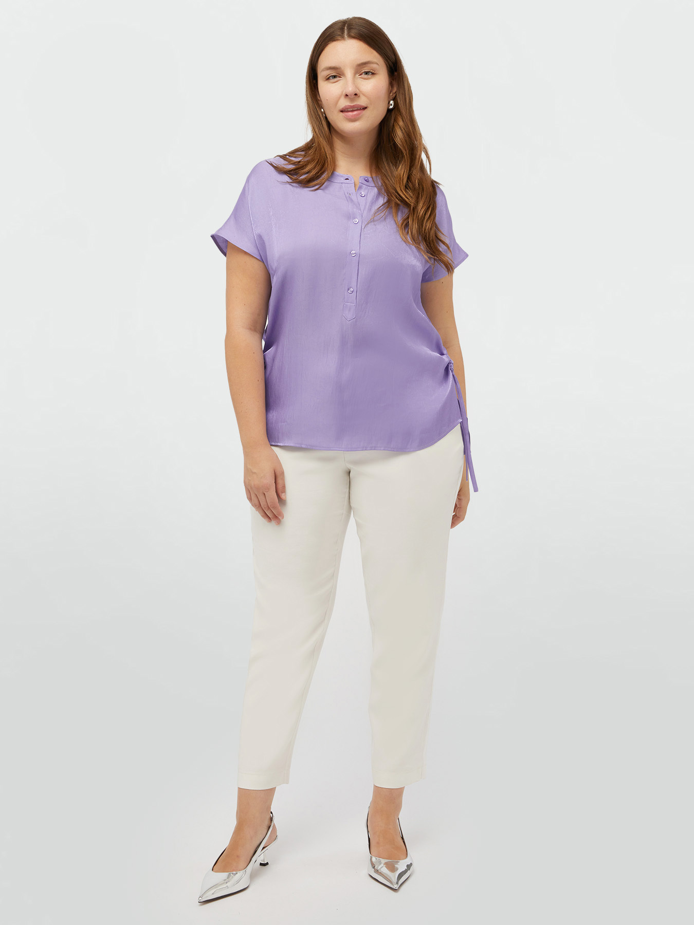 Blouse with side drawstrings image number 3