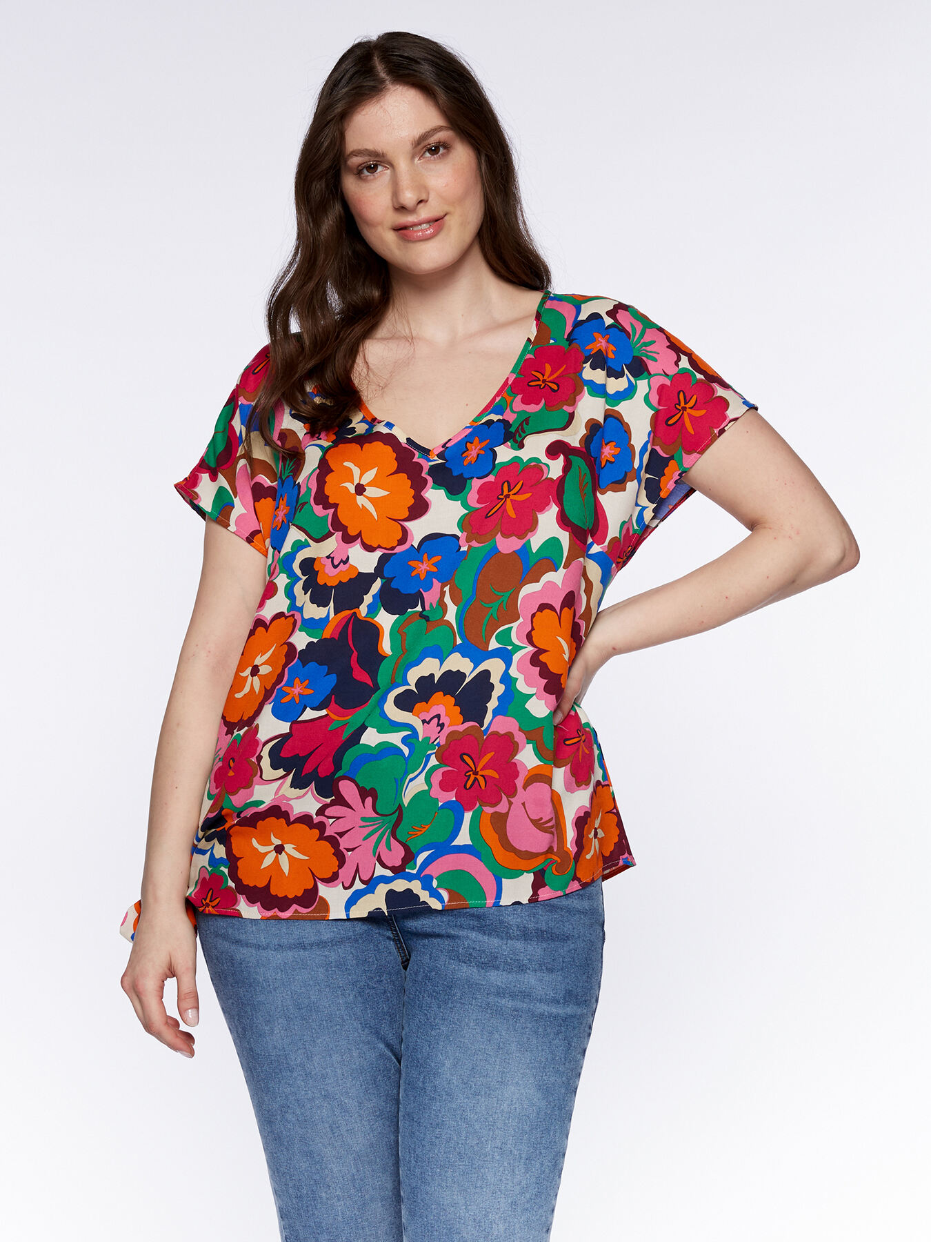 Bluse mit Pop-Blumendruck image number 1