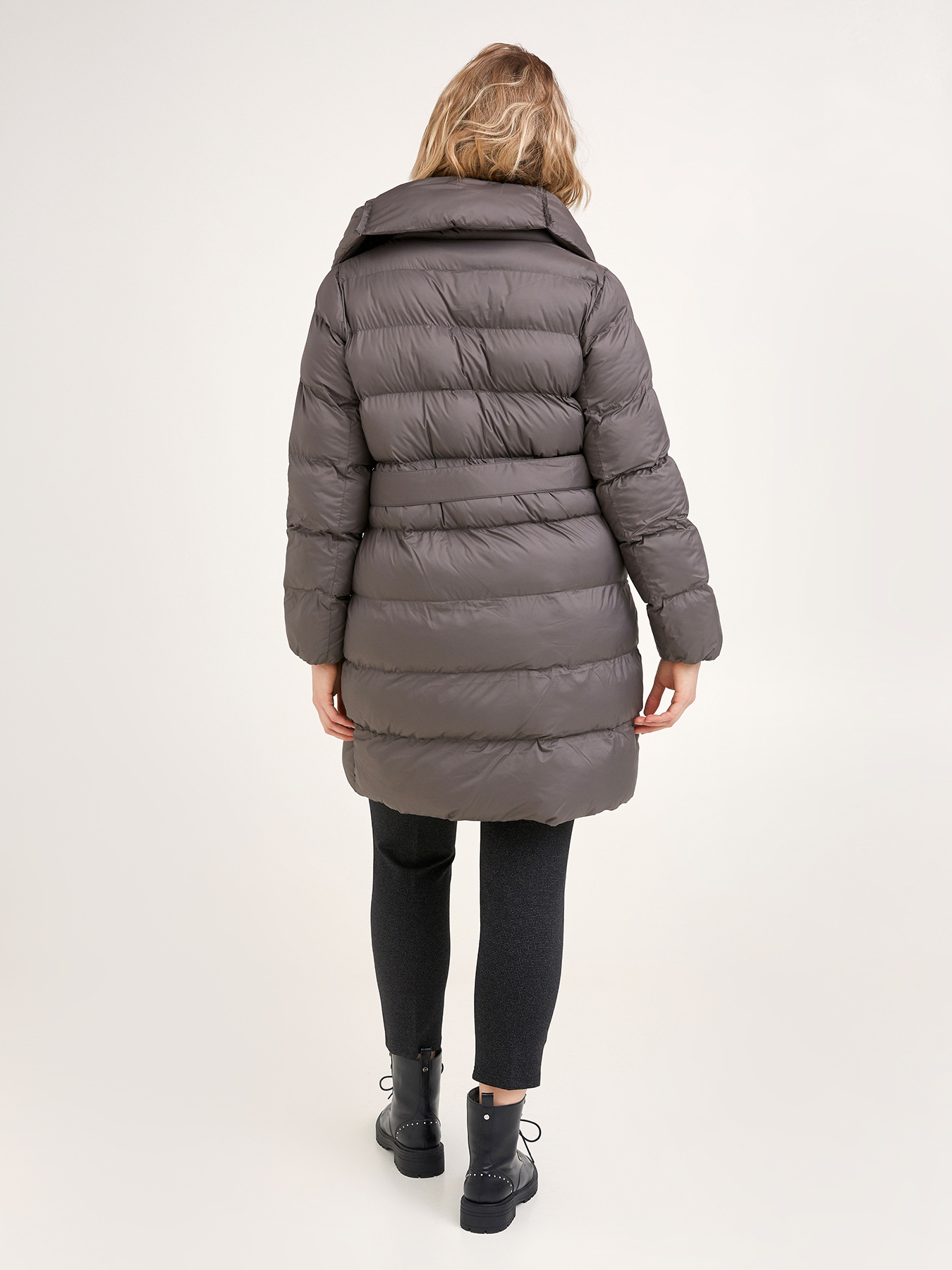 Piumino con cintura image number 1