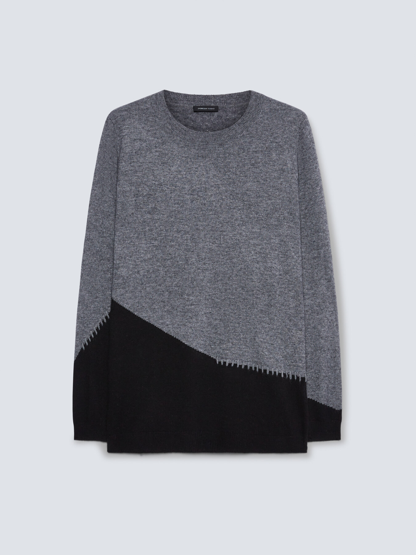 Pull color block avec une broderie faite &agrave; la main image number 4