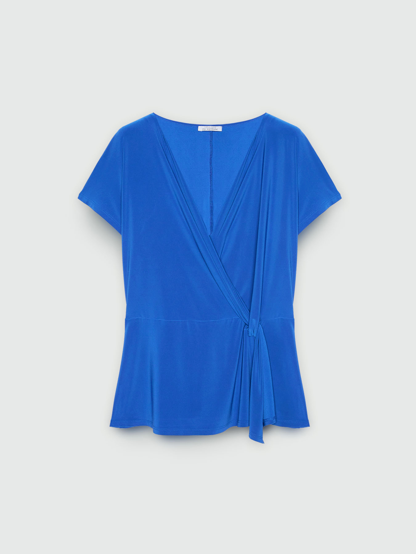 T-shirt with crossover image number 4