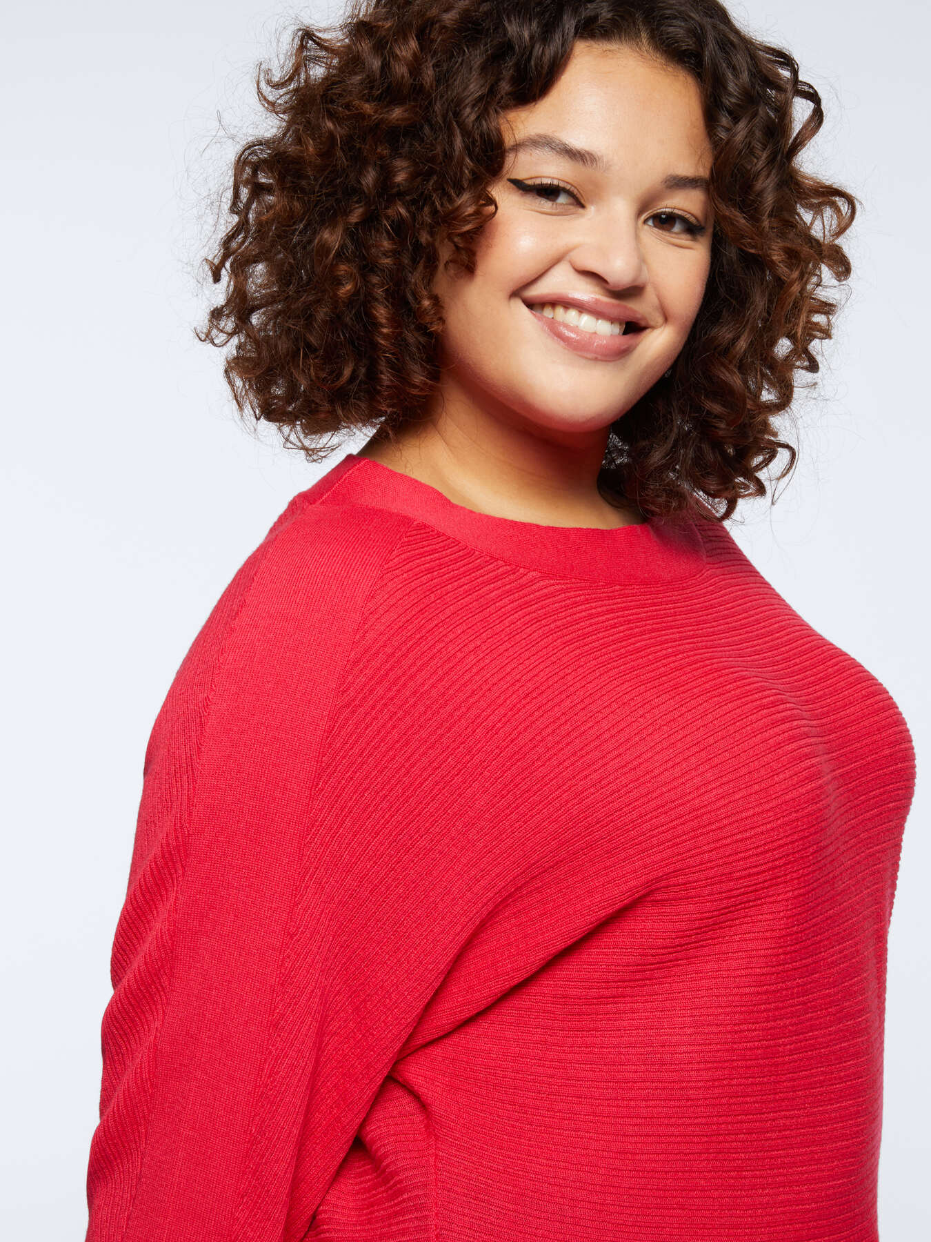 Pull &agrave; ligne trap&egrave;ze image number 2