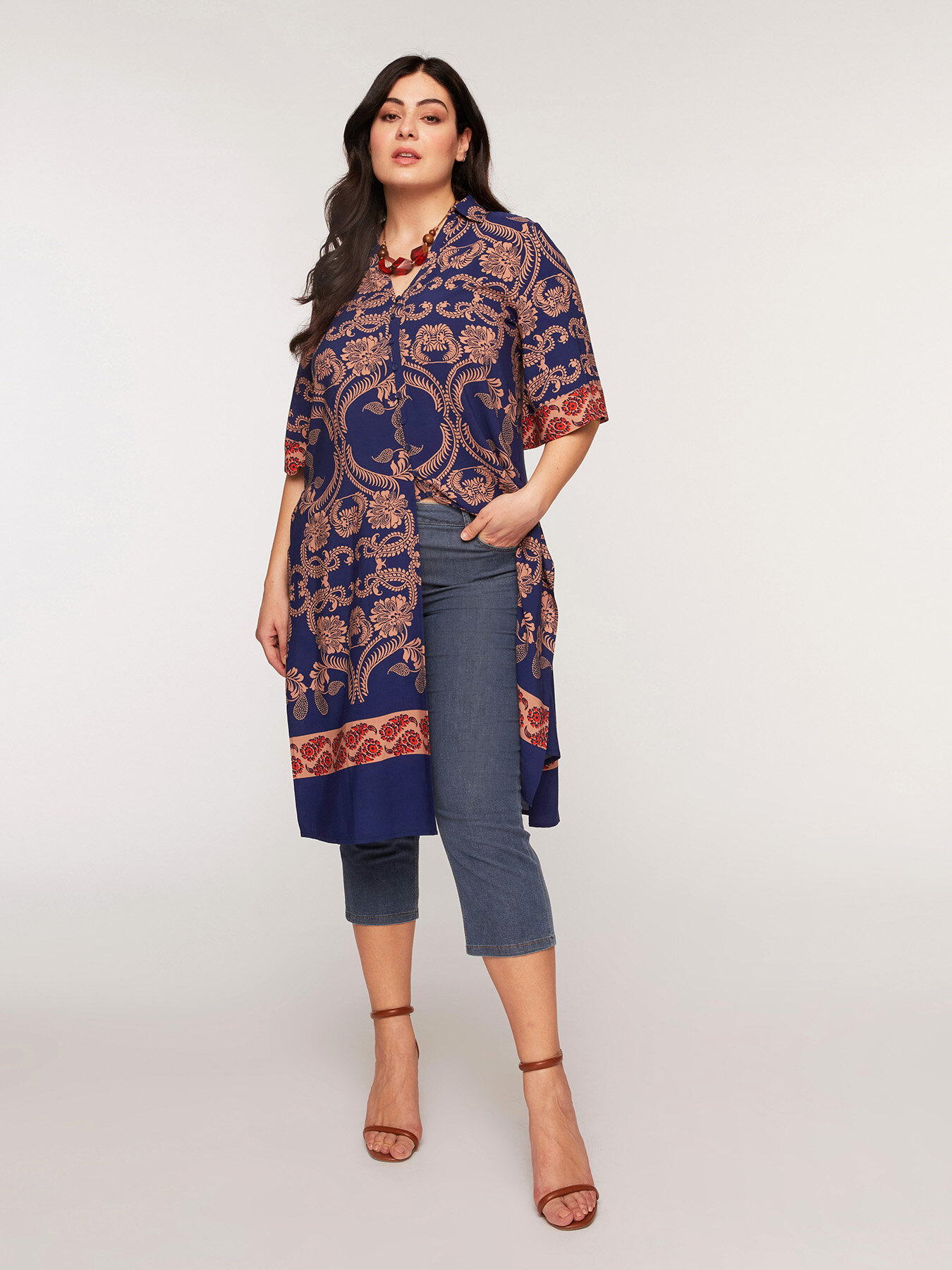 Capri-Jeans aus leichtem Stretch-Denim image number 0