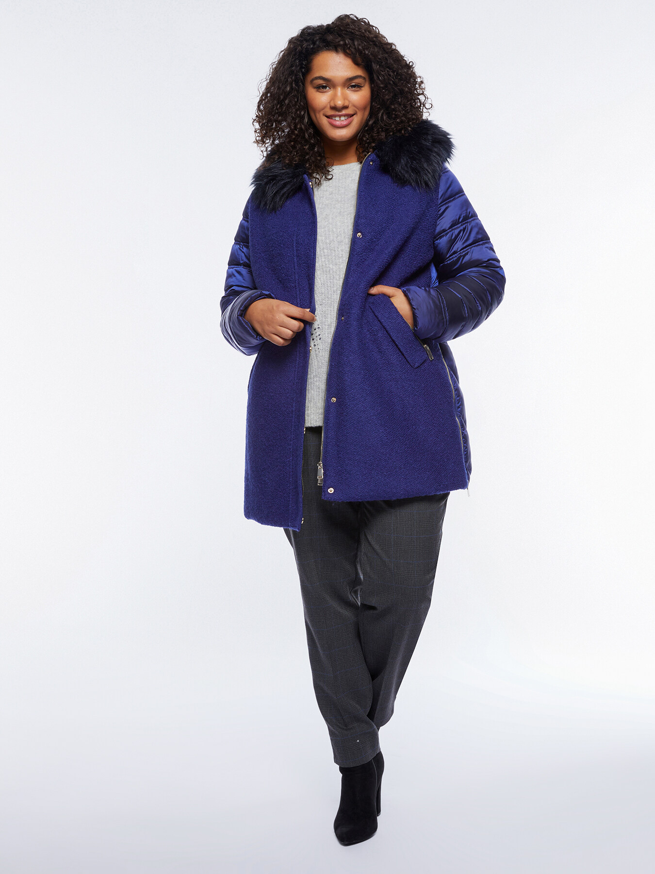 Piumino con davanti in tessuto boucl&eacute; image number 0