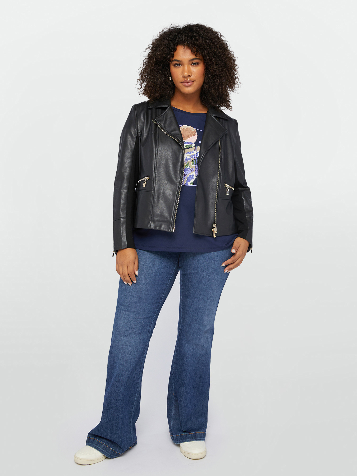 T-Shirt mit Aufdruck image number 3