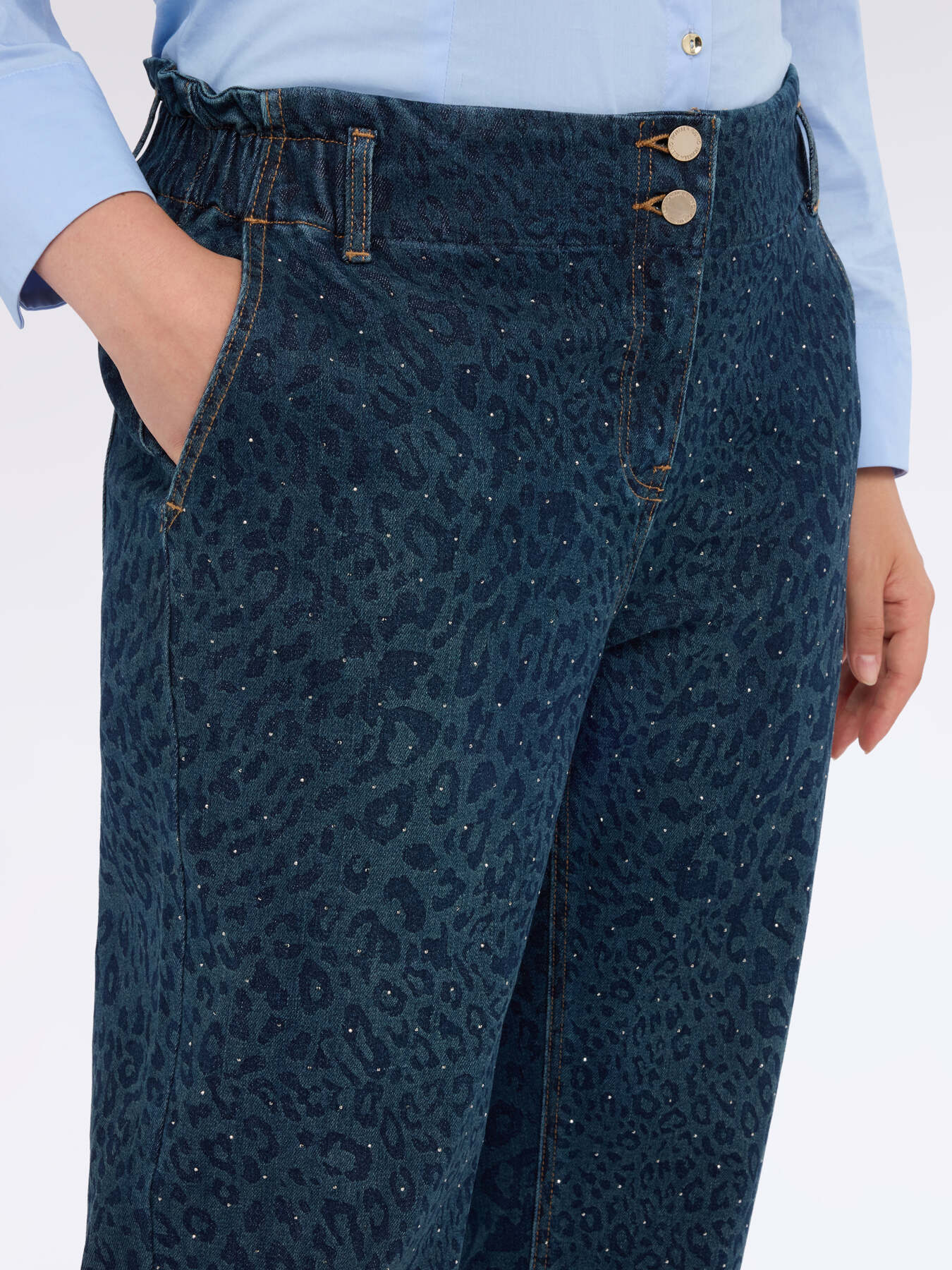 Balloon-Jeans mit Animalprint und Glitzereffekten image number 2