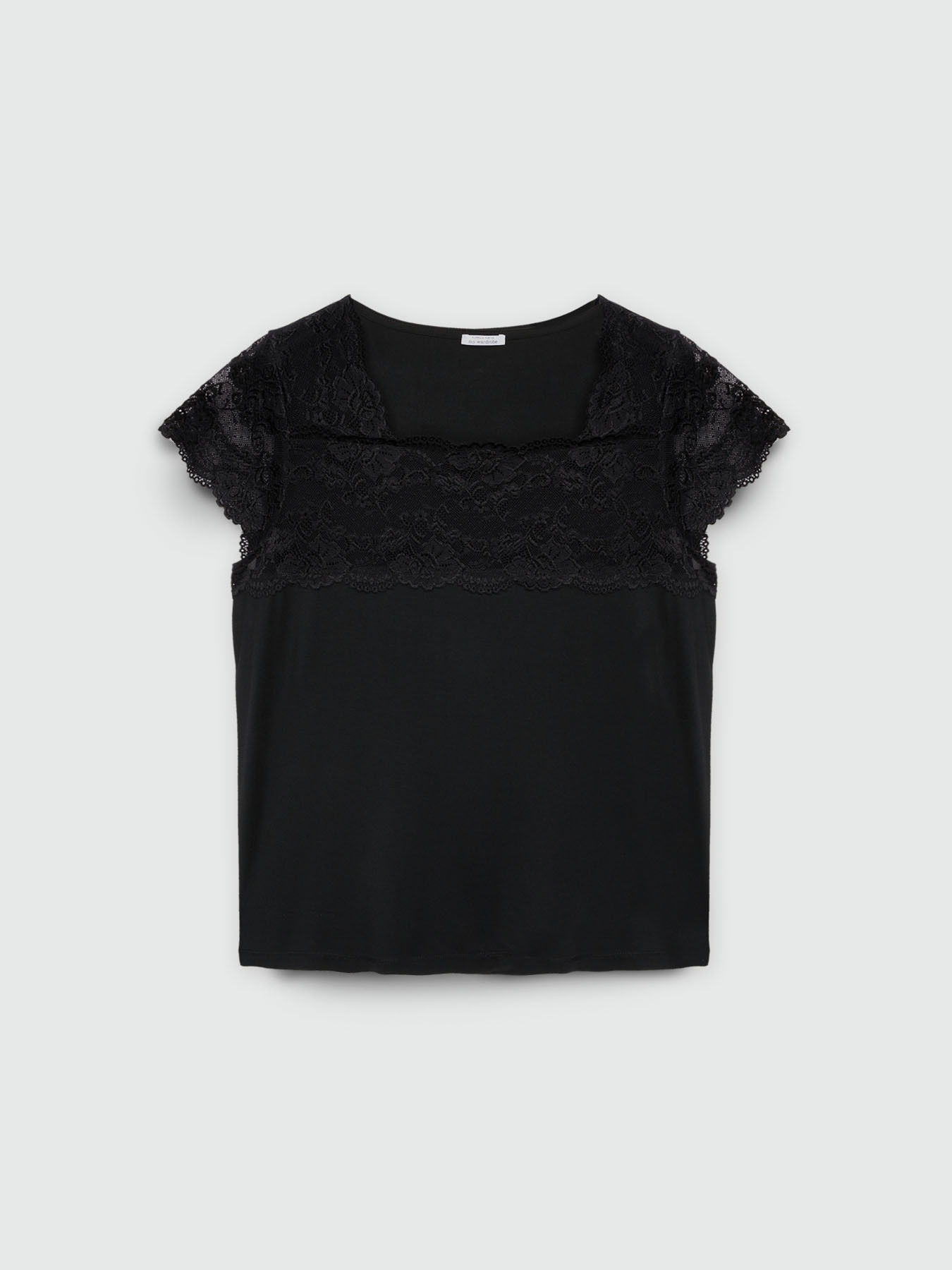 T-shirt with lace image number 3