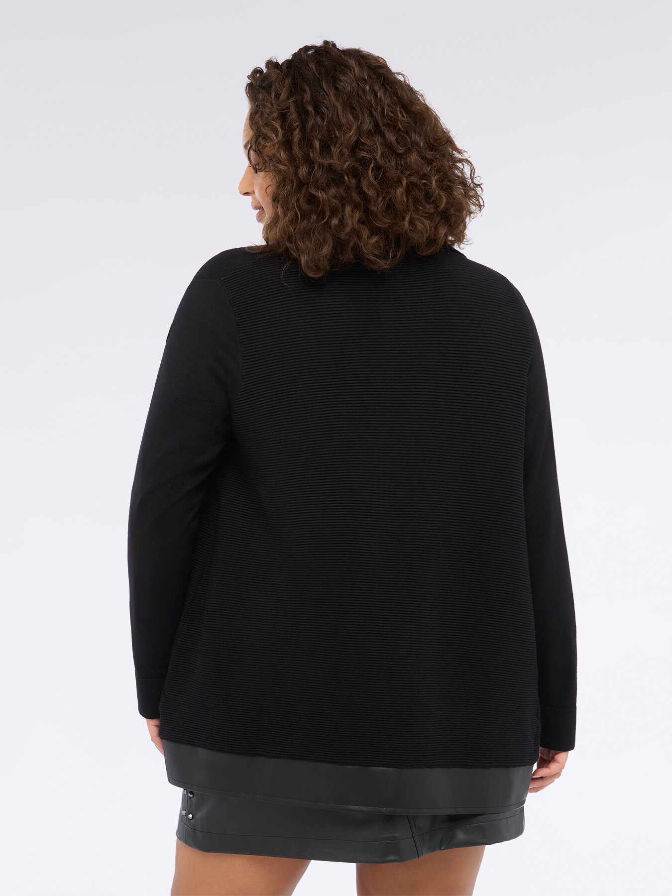 Cardigan avec d&eacute;tails en tissu enduit image number 1