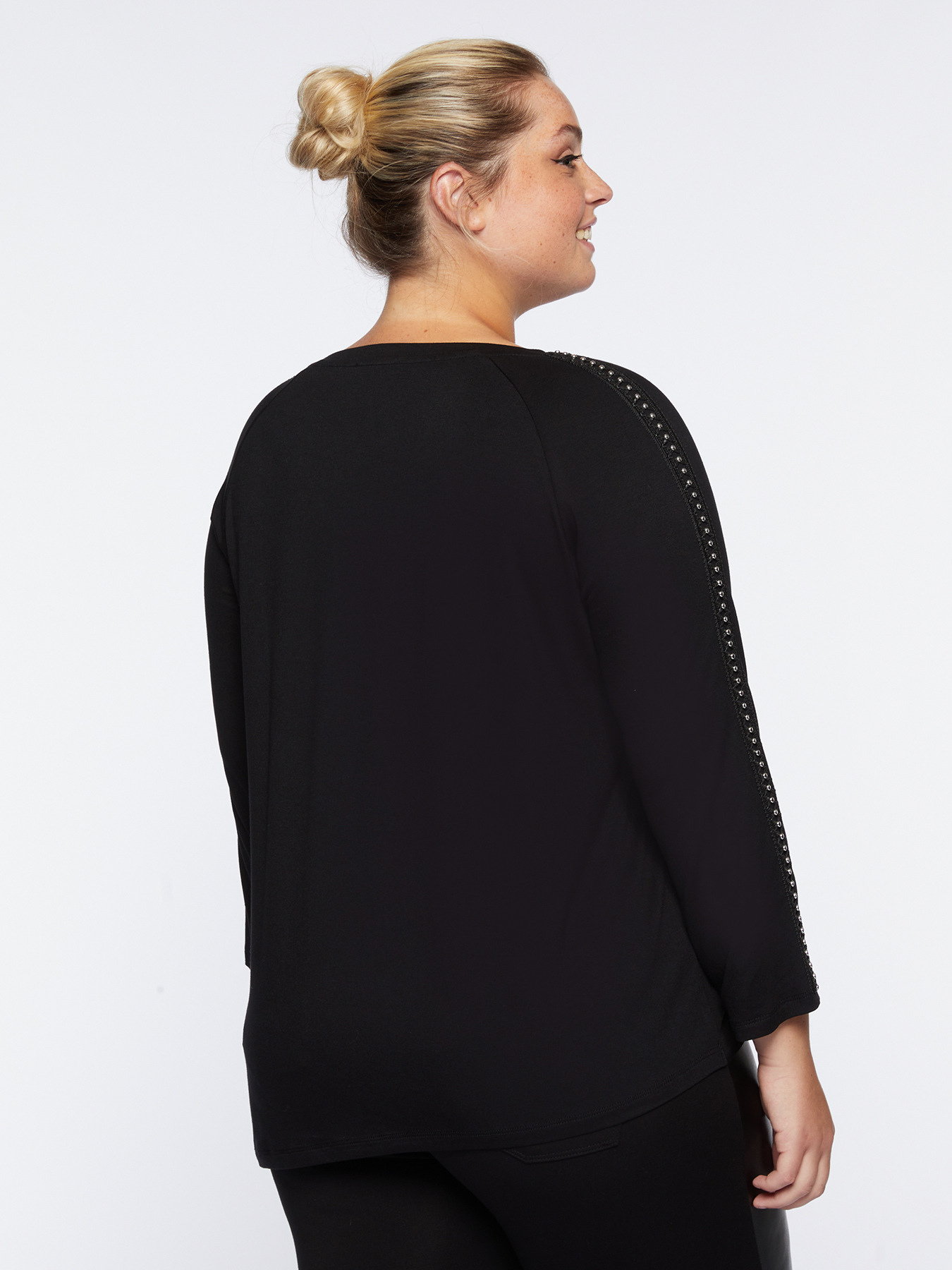 T-shirt with studs image number 1