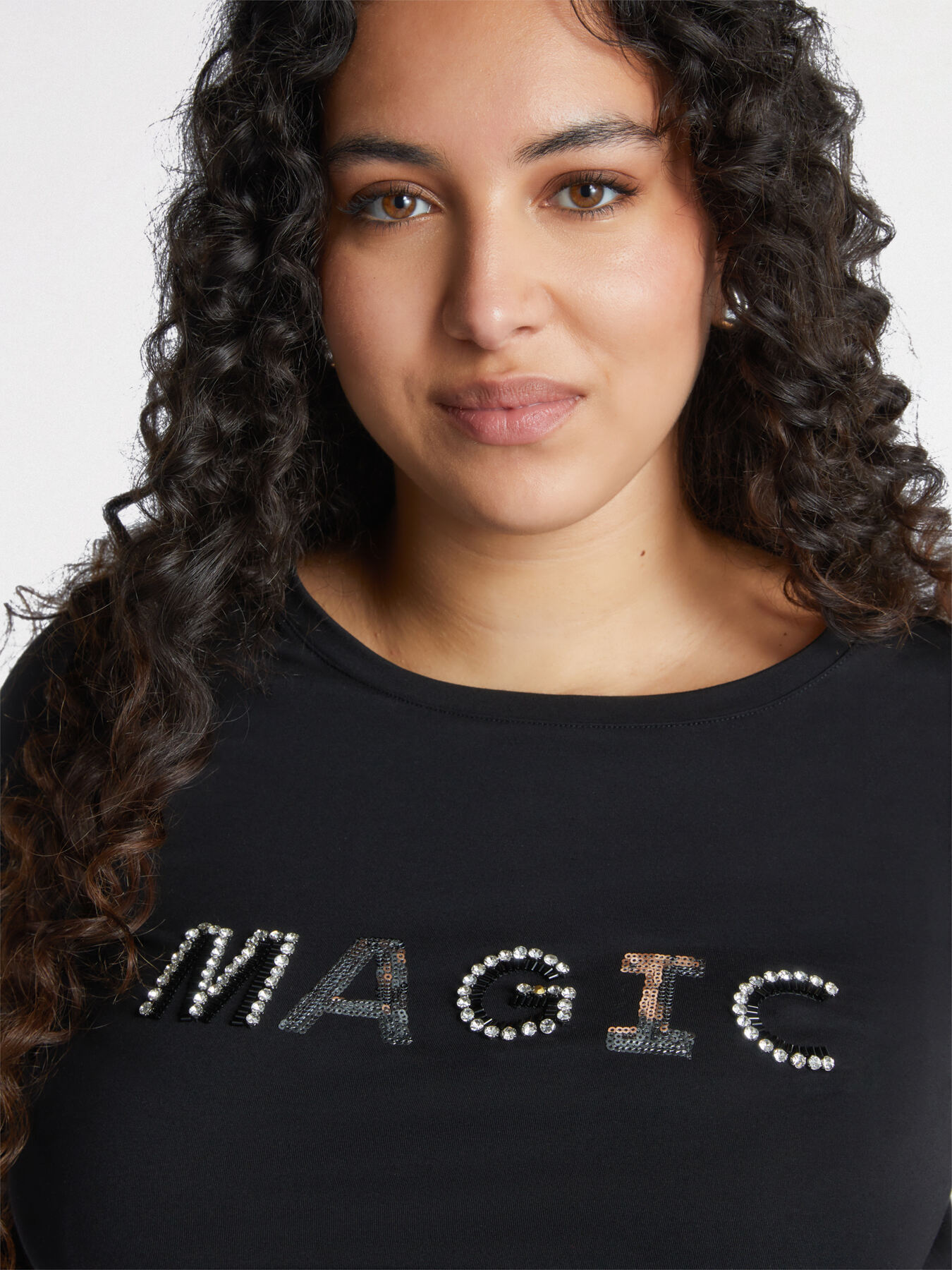 T-shirt with Magic lettering image number 3