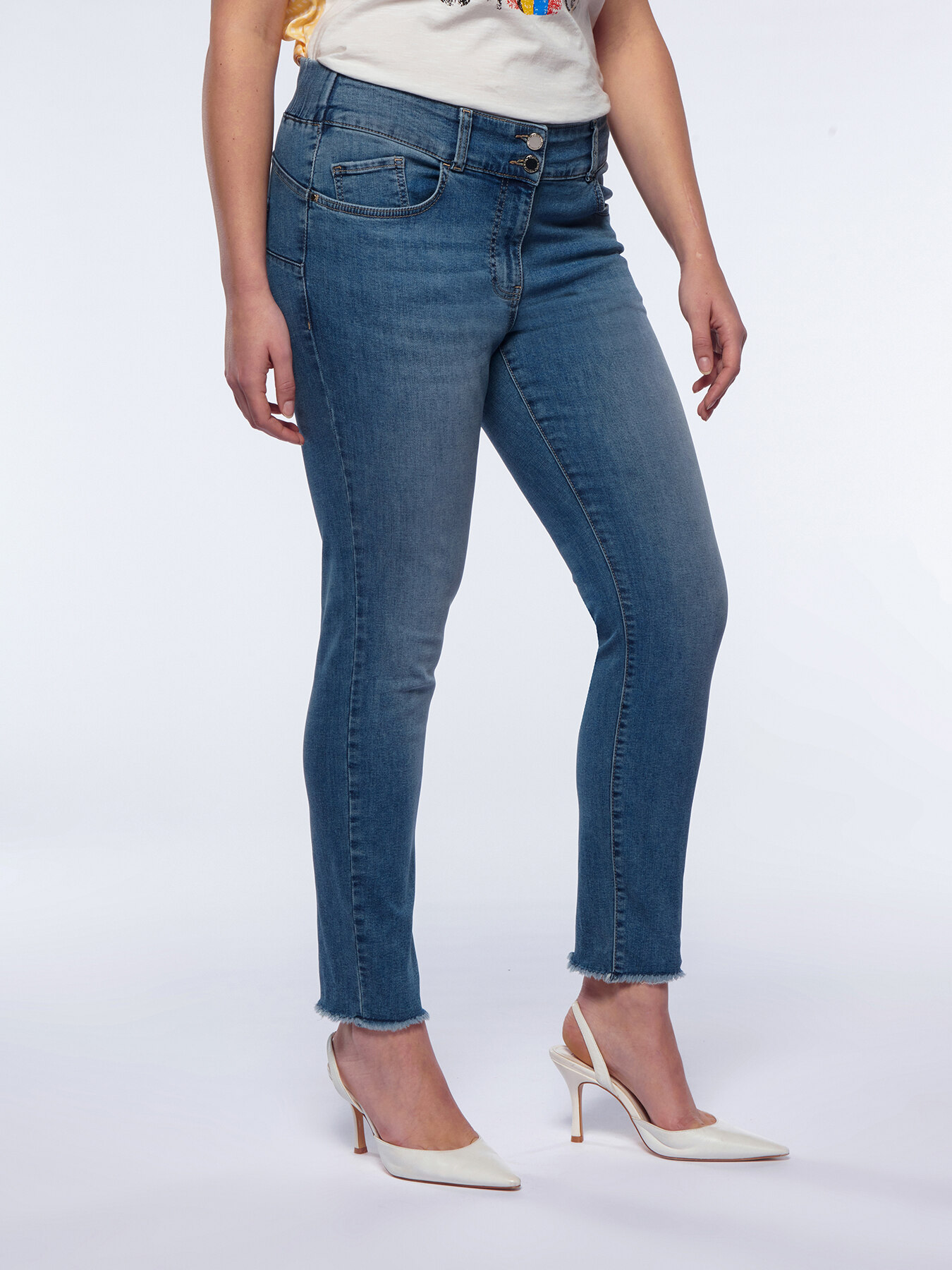 Jeans skinny Giada con frange al fondo image number 0