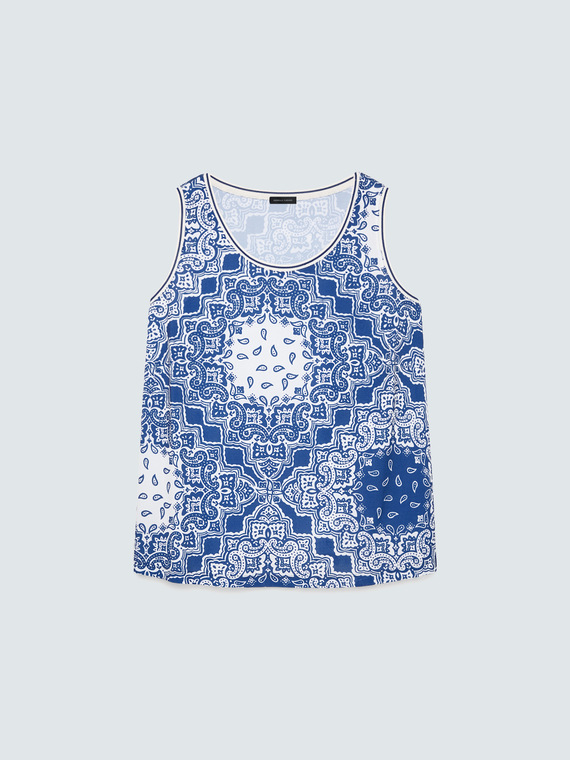 Jersey top with bandana print