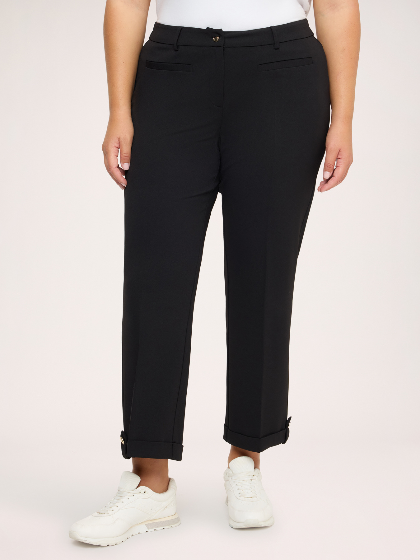Cropped trousers with turn-up and button image number 0