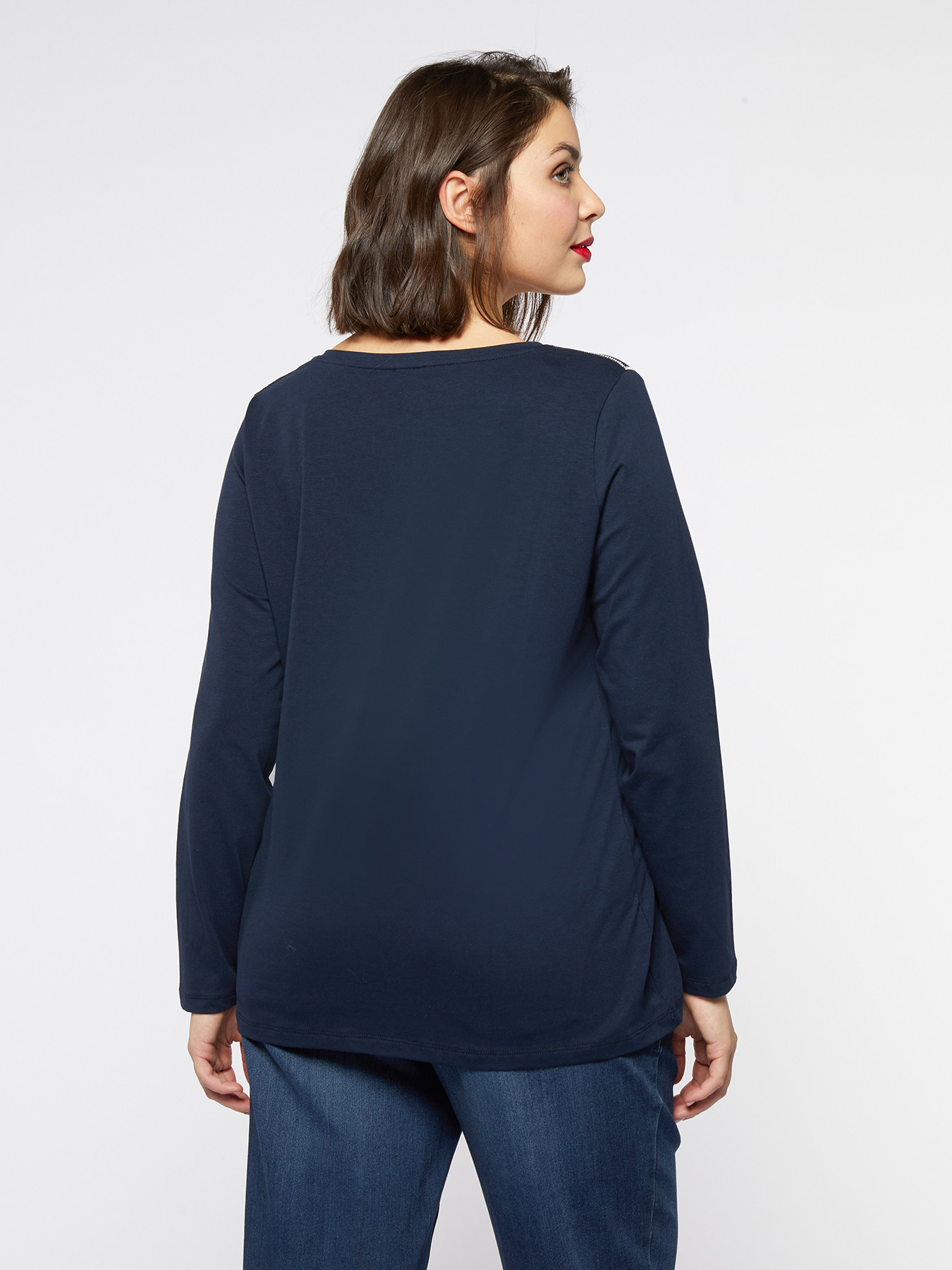 T-shirt with rhinestone trims image number 1