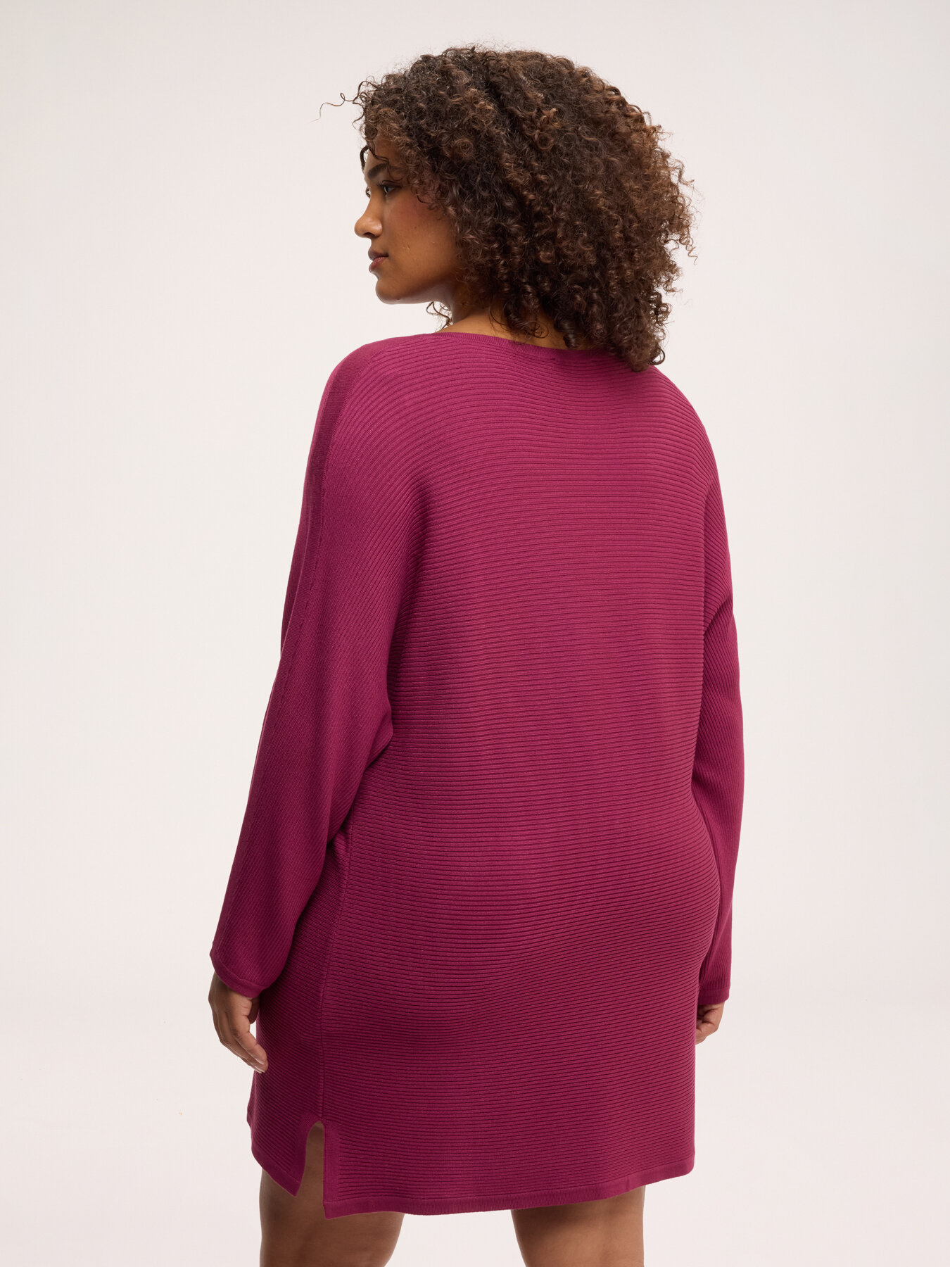 Viscose blend ribbed knitwear image number 1