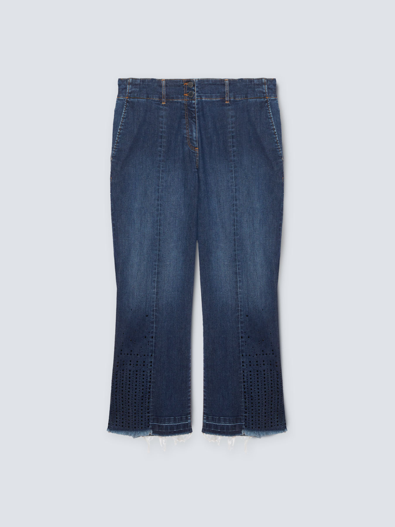 Vaqueros cropped con pedrer&iacute;a image number 4