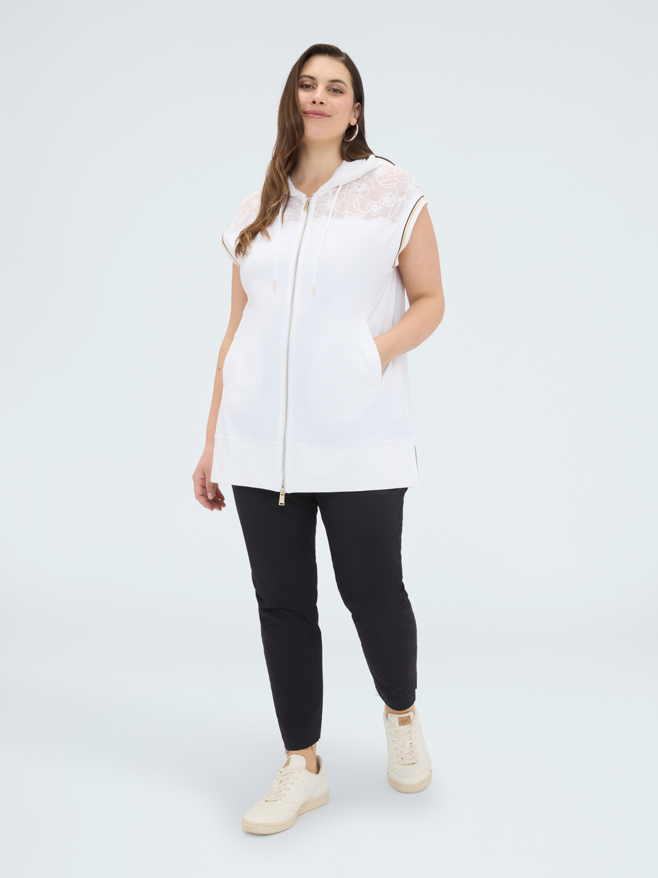 Hooded sweatshirt vest image number 3