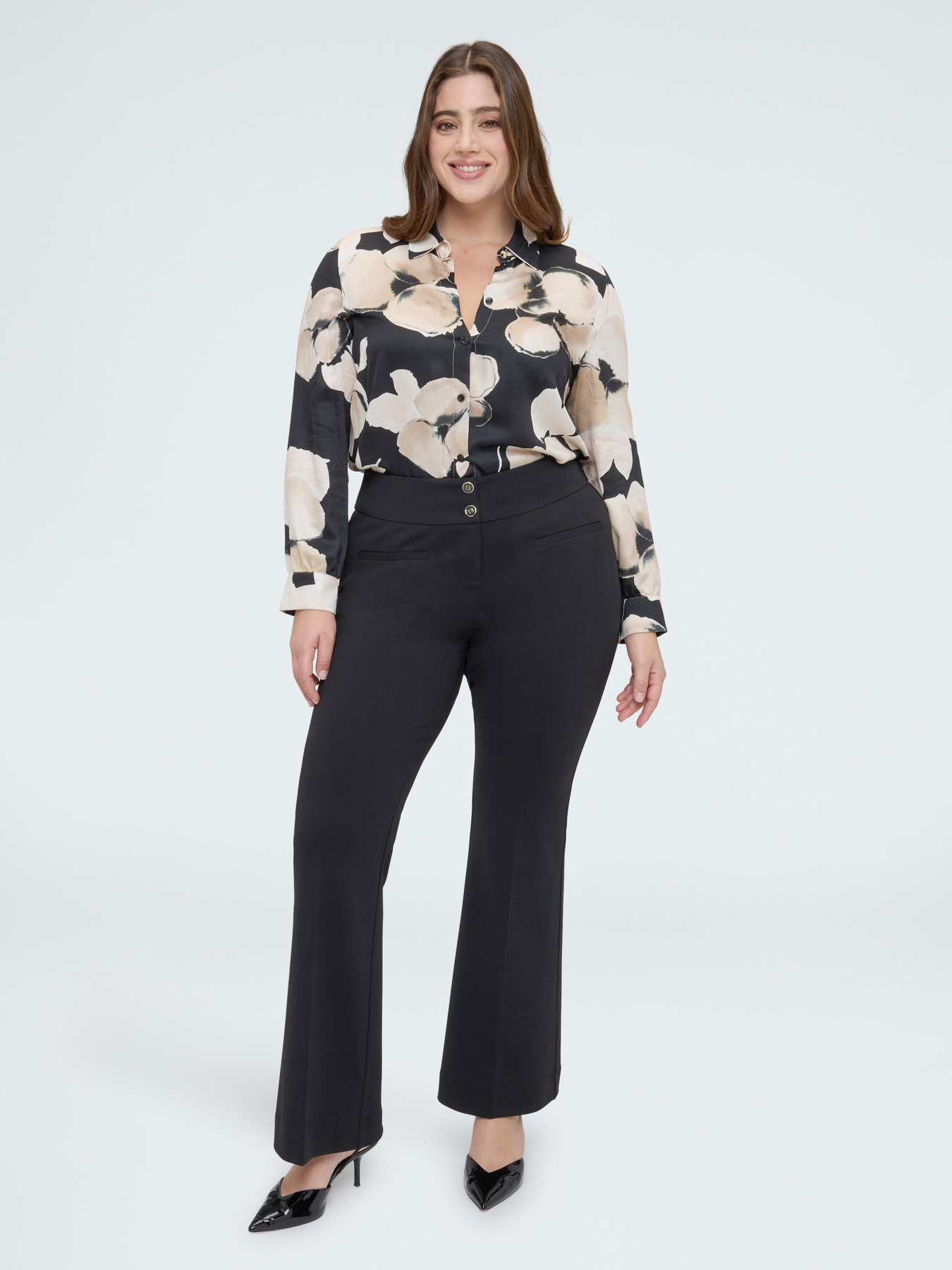 Chemise imprim&eacute; floral en satin image number 4