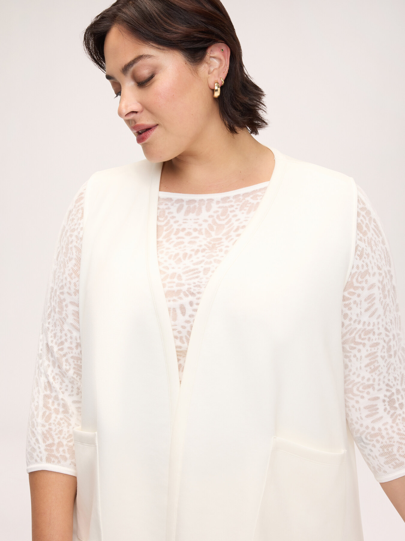 Gilet en tissu stretch ourlet asym&eacute;trique image number 3
