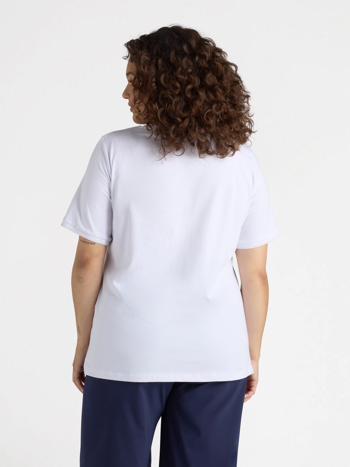 T-shirt with butterfly image number 1