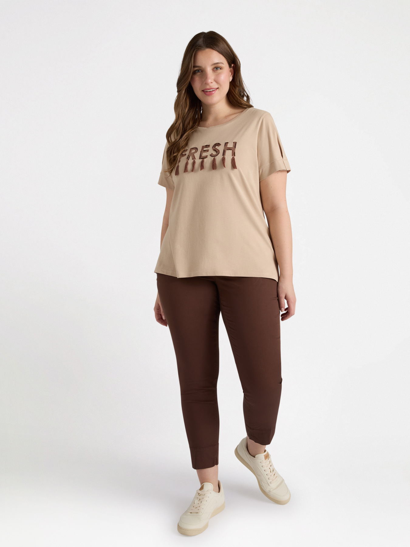 T-shirt avec inscription et pampilles image number 3