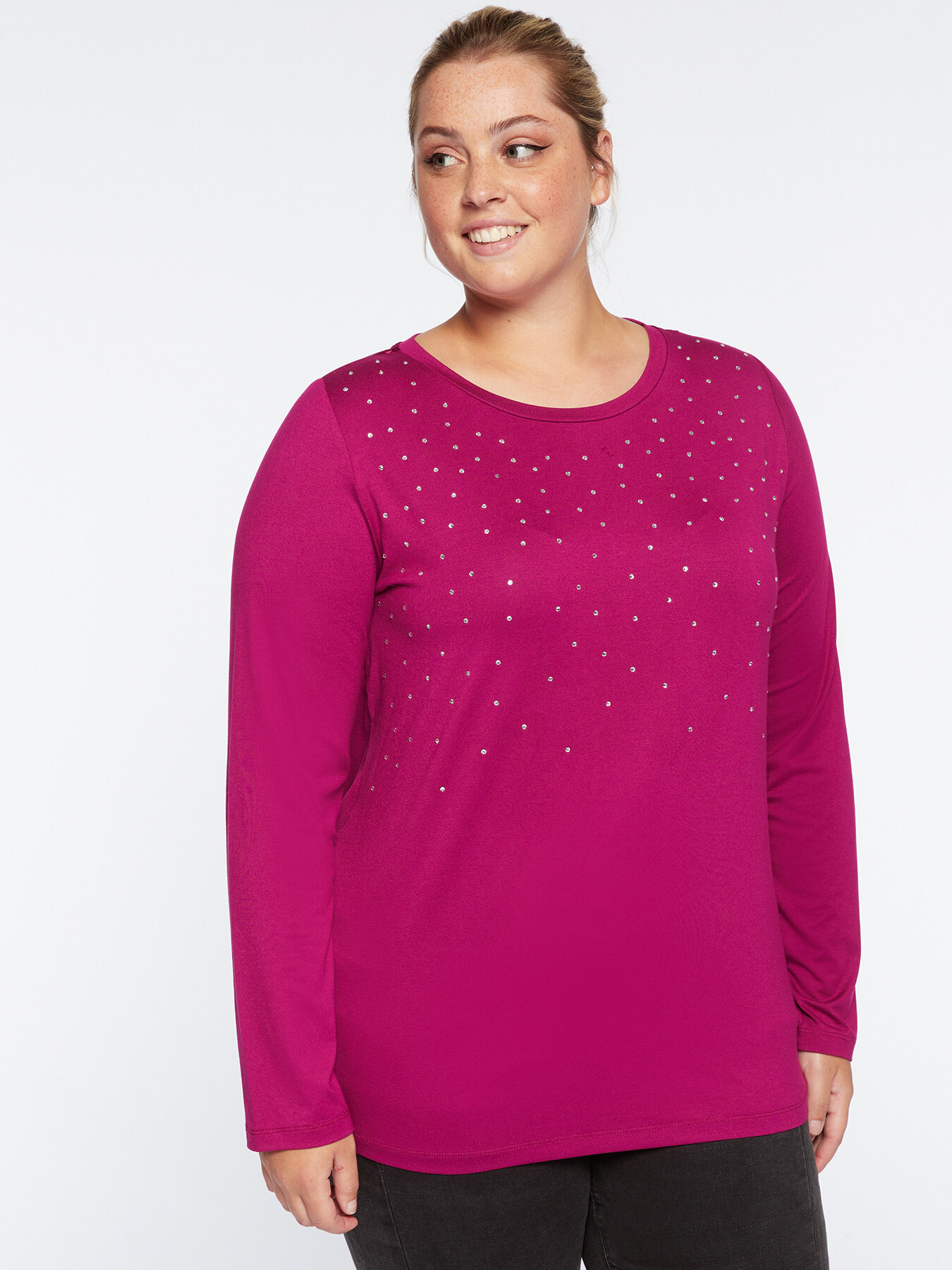 Camiseta con pedrer&iacute;a image number 0