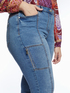 Skinny-Jeans Giada mit Steppnähten und Taschen image number 3
