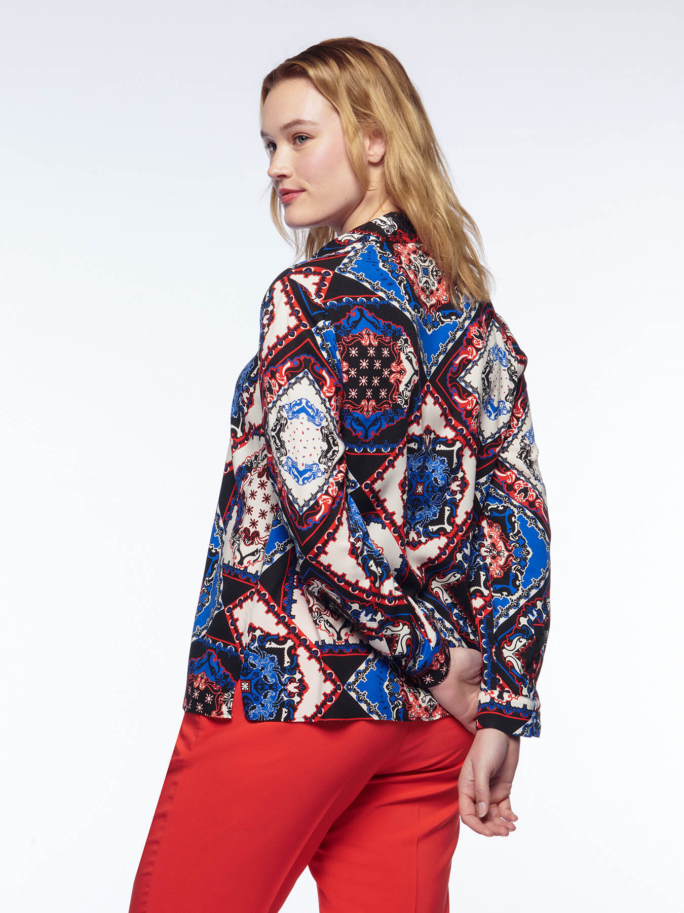 Bandanna print shirt image number 1