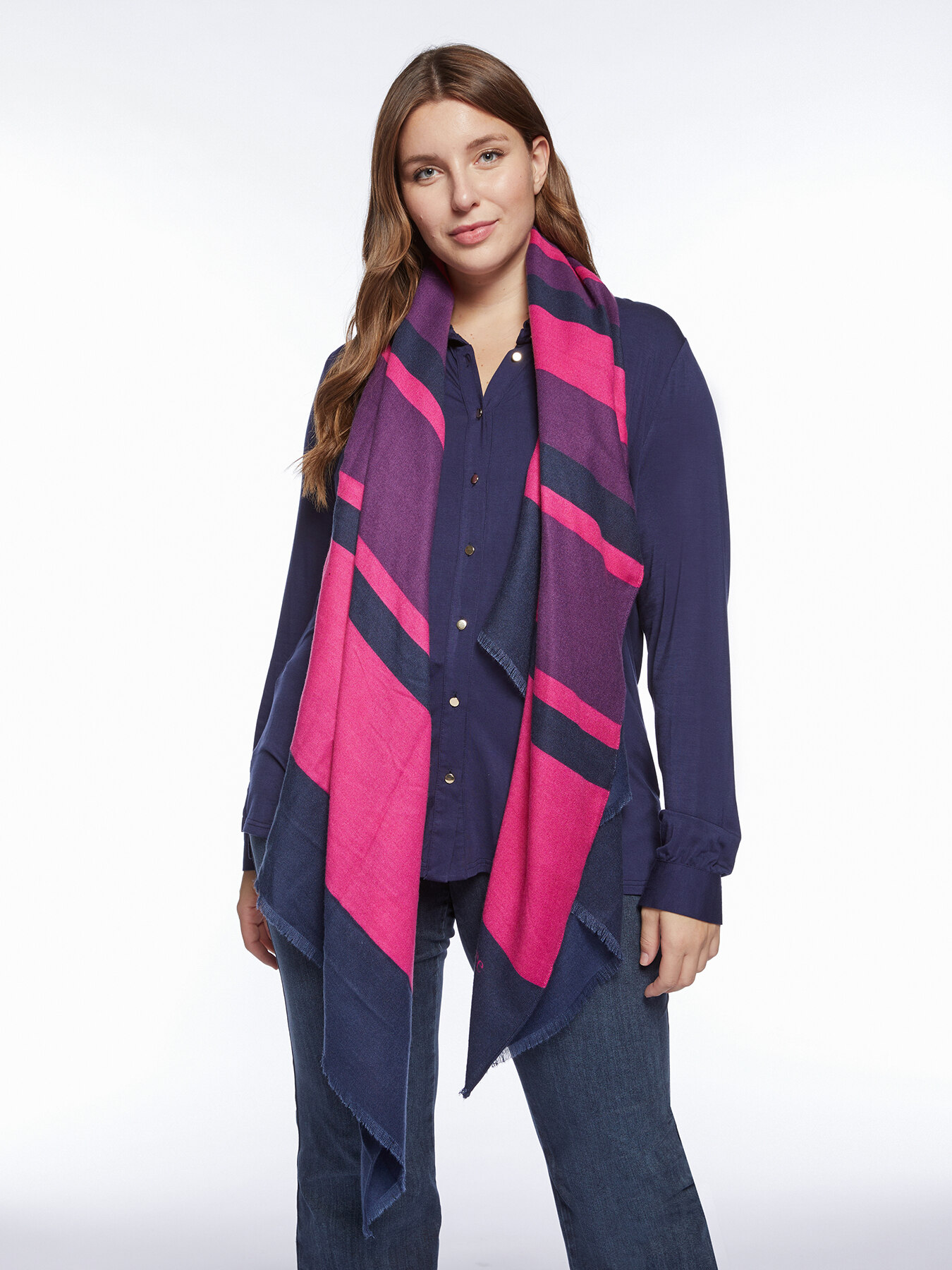 Bufanda de rayas image number 2