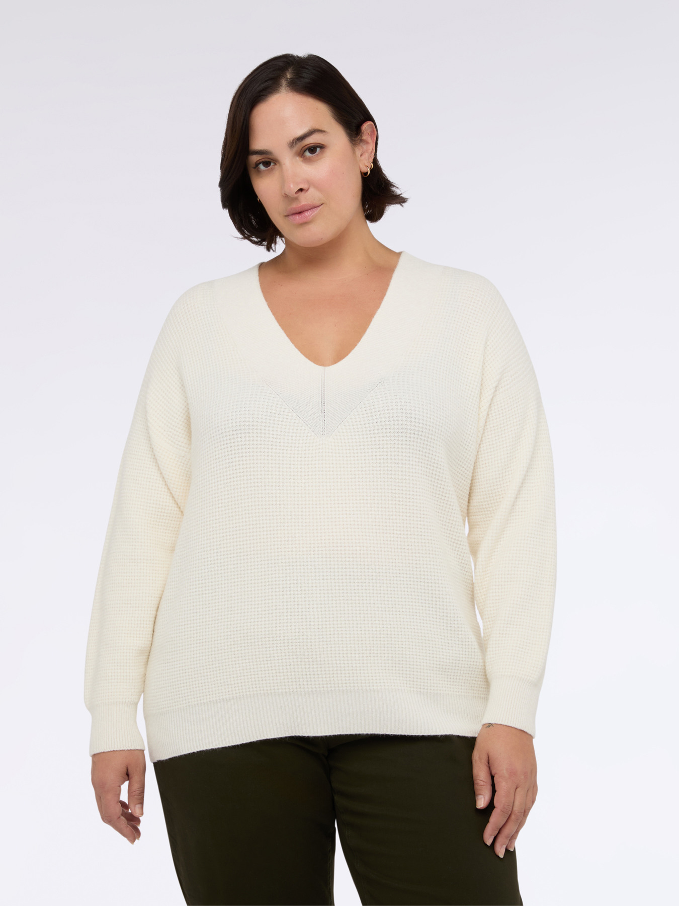 Pull d&eacute;collet&eacute; en V m&eacute;lange viscose image number 0