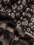 &Eacute;charpe jacquard &agrave; motif animalier image number 1