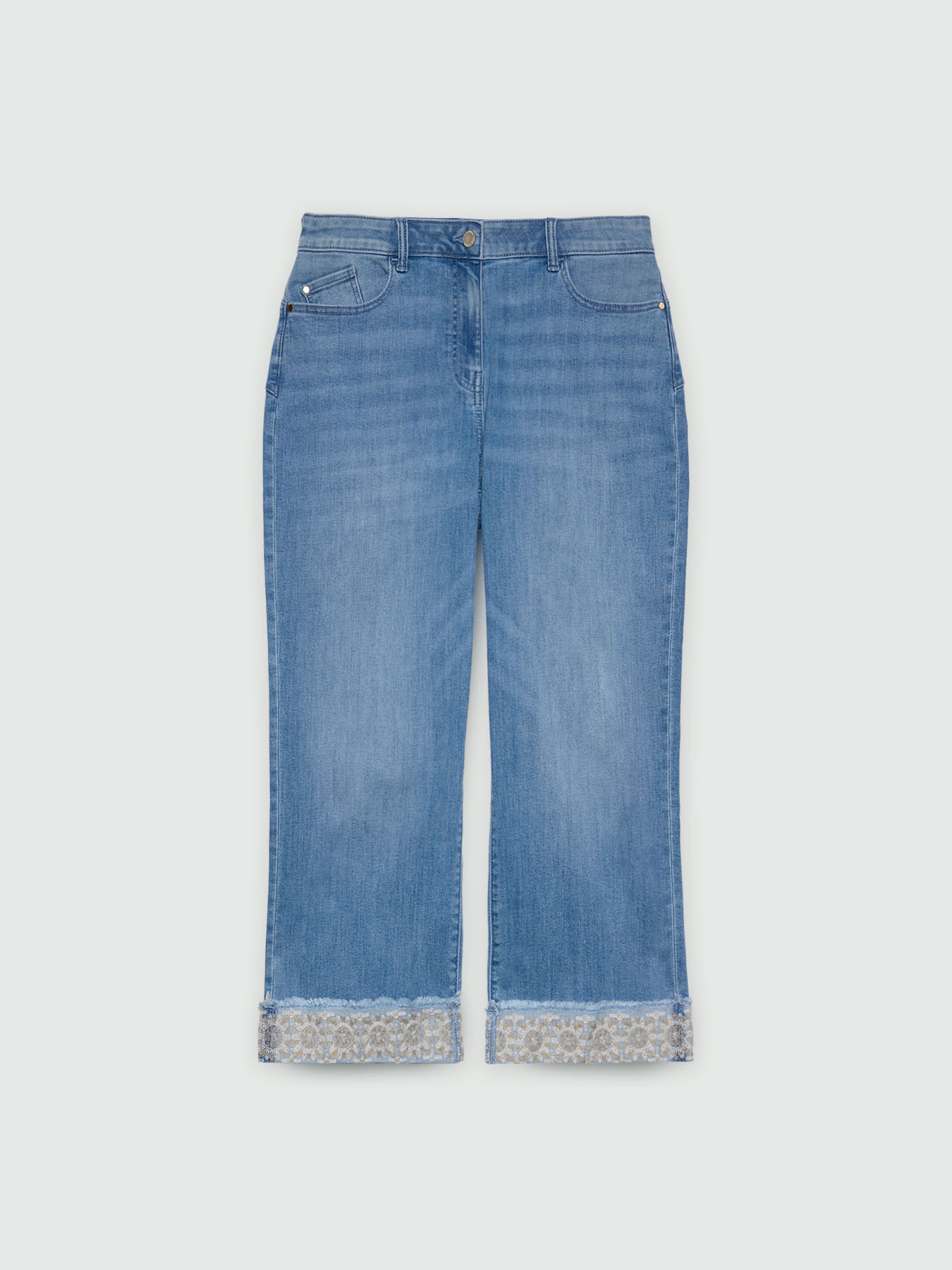 Jeans cropped con bordo in pizzo image number 4