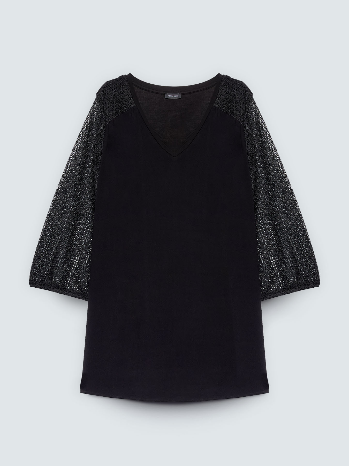 T-shirt bimaterica con maniche crochet image number 4