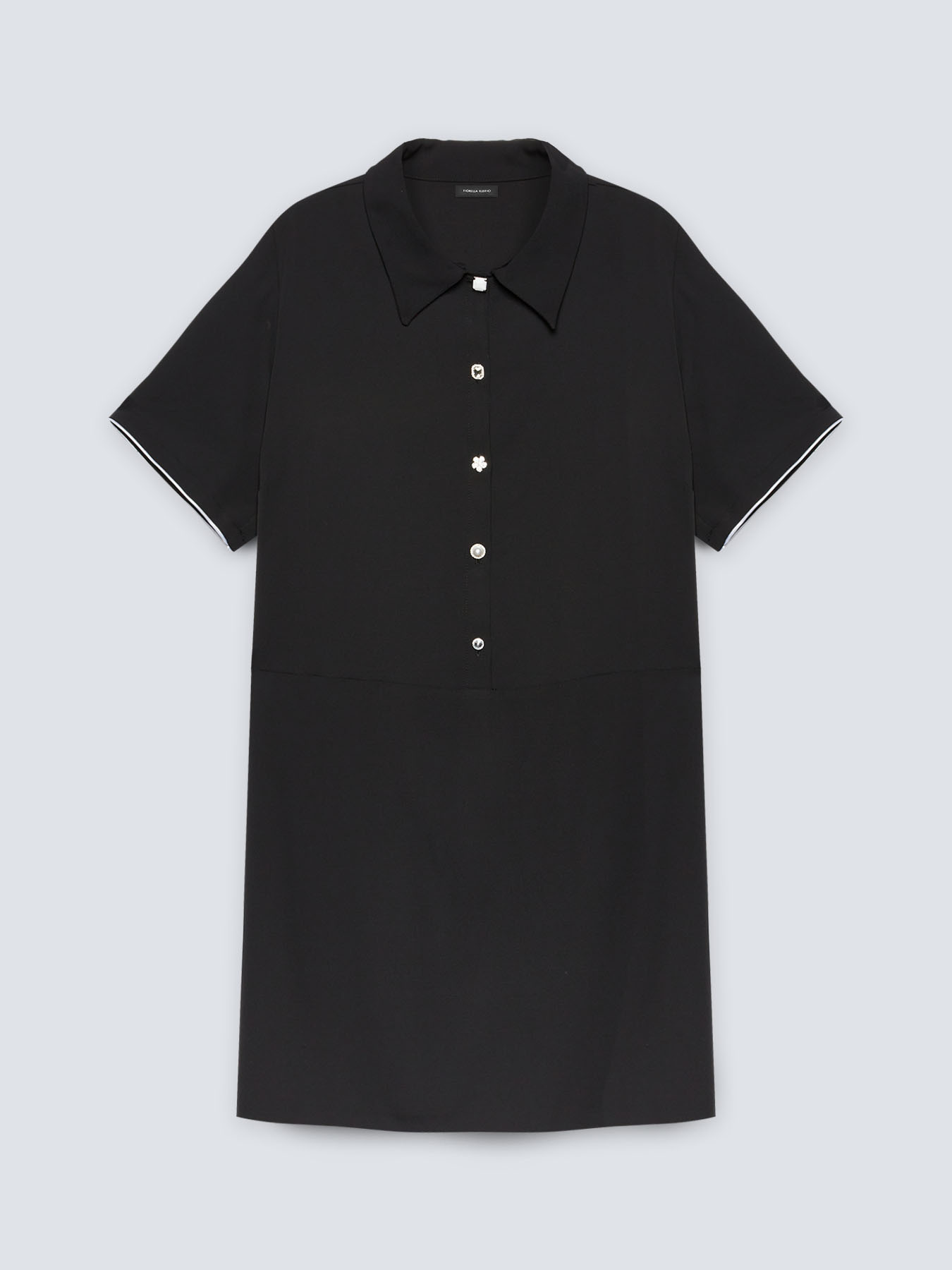 Vestido corto cuello polo image number 4