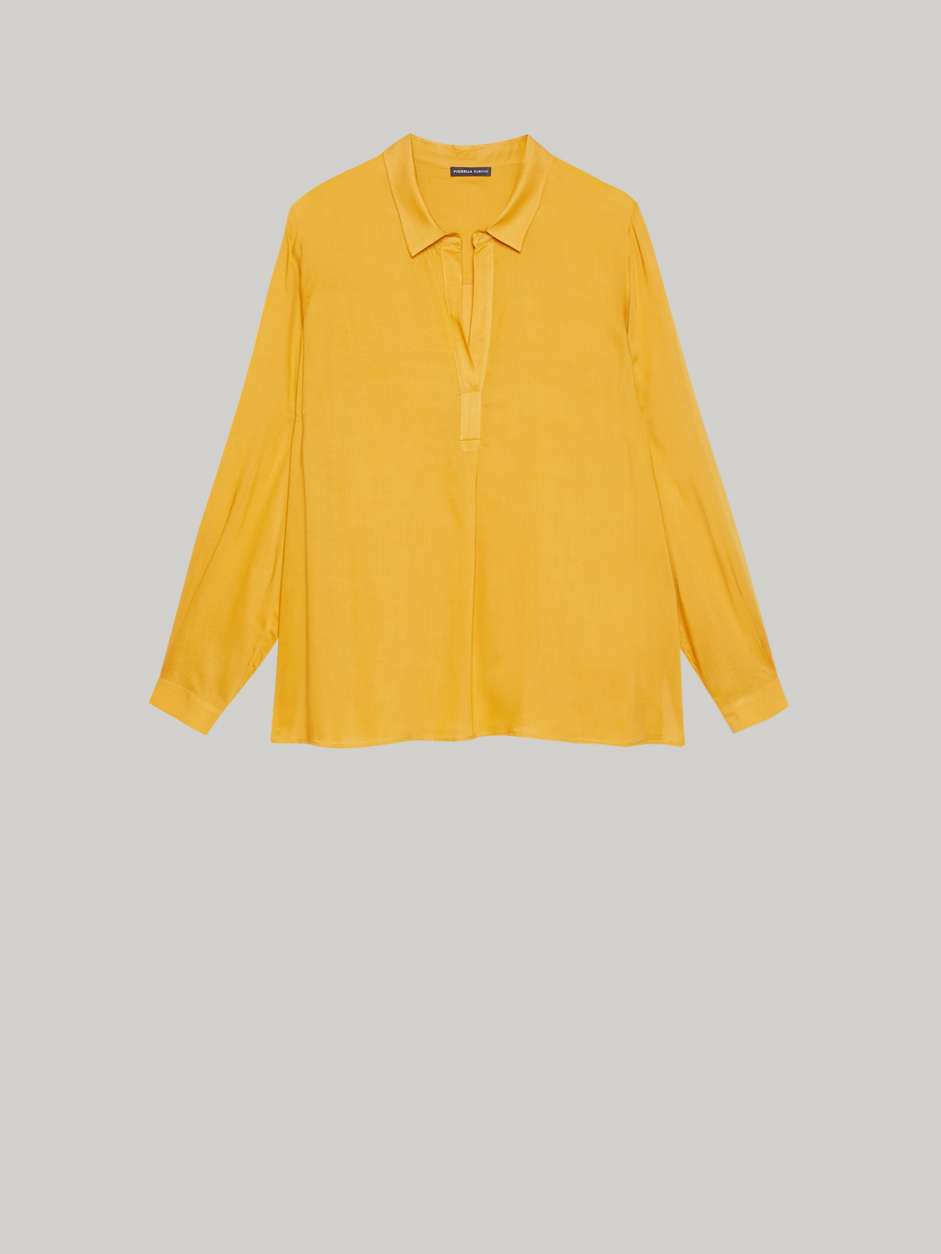 Blusa in viscosa tinta unita image number 3