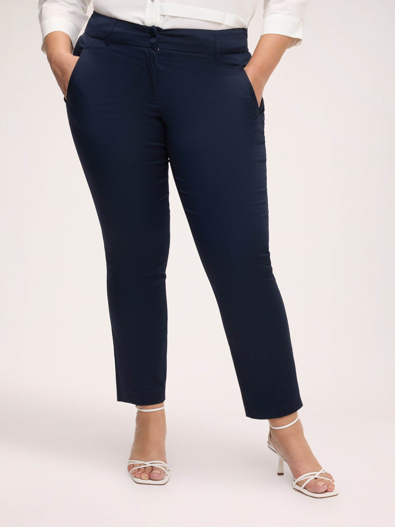 Pantaloni New York in cotone stretch image number 0