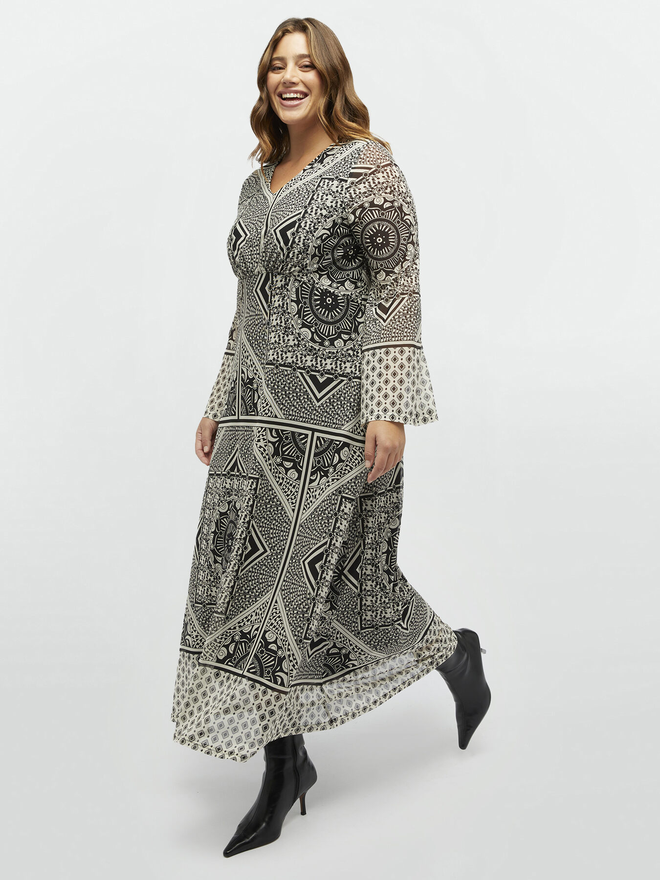 Bandana print tulle dress image number 0