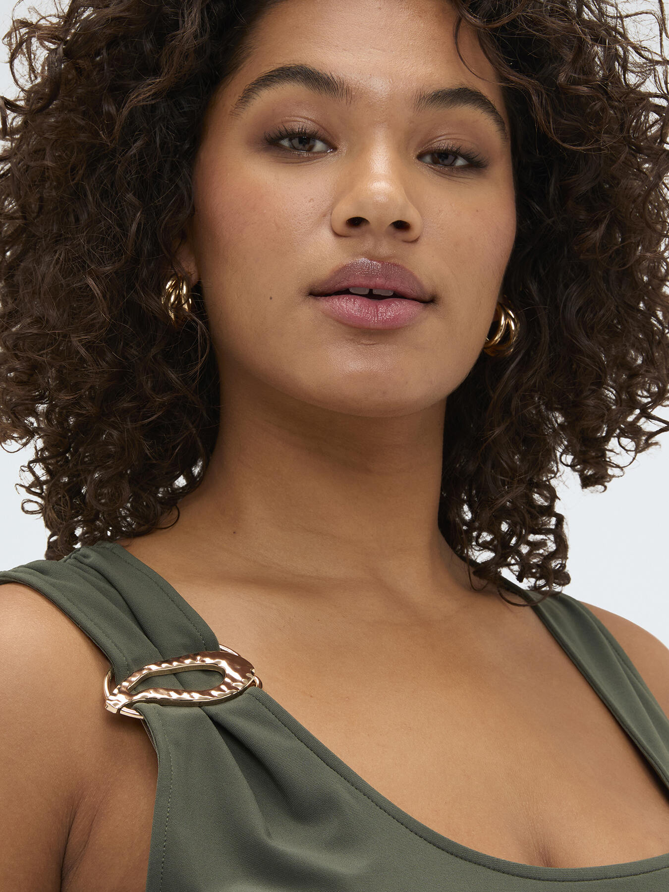 Jersey top with jewel appliqu&eacute; image number 3