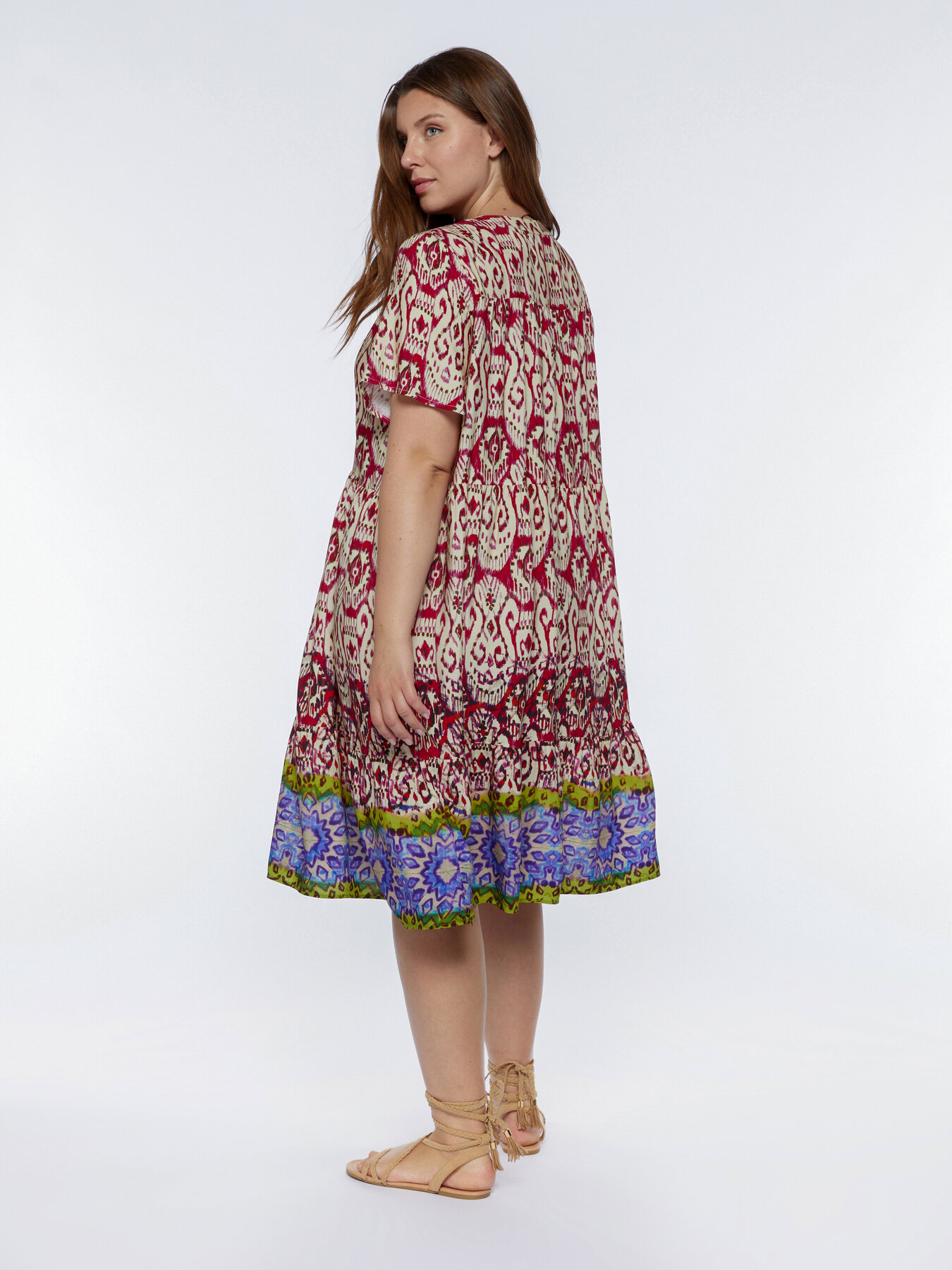 Vestido con estampado &eacute;tnico image number 1