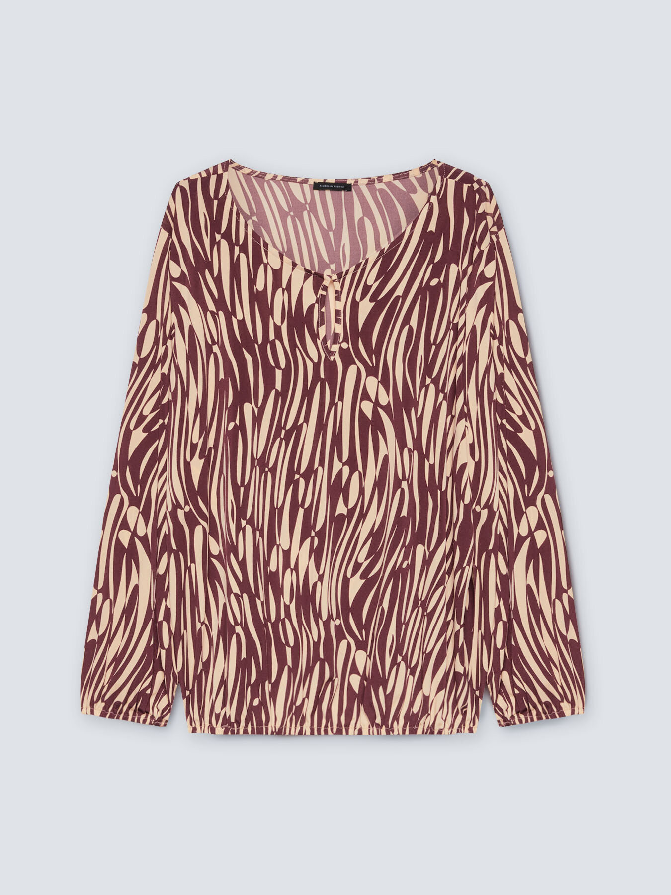 Camiseta estampada image number 4