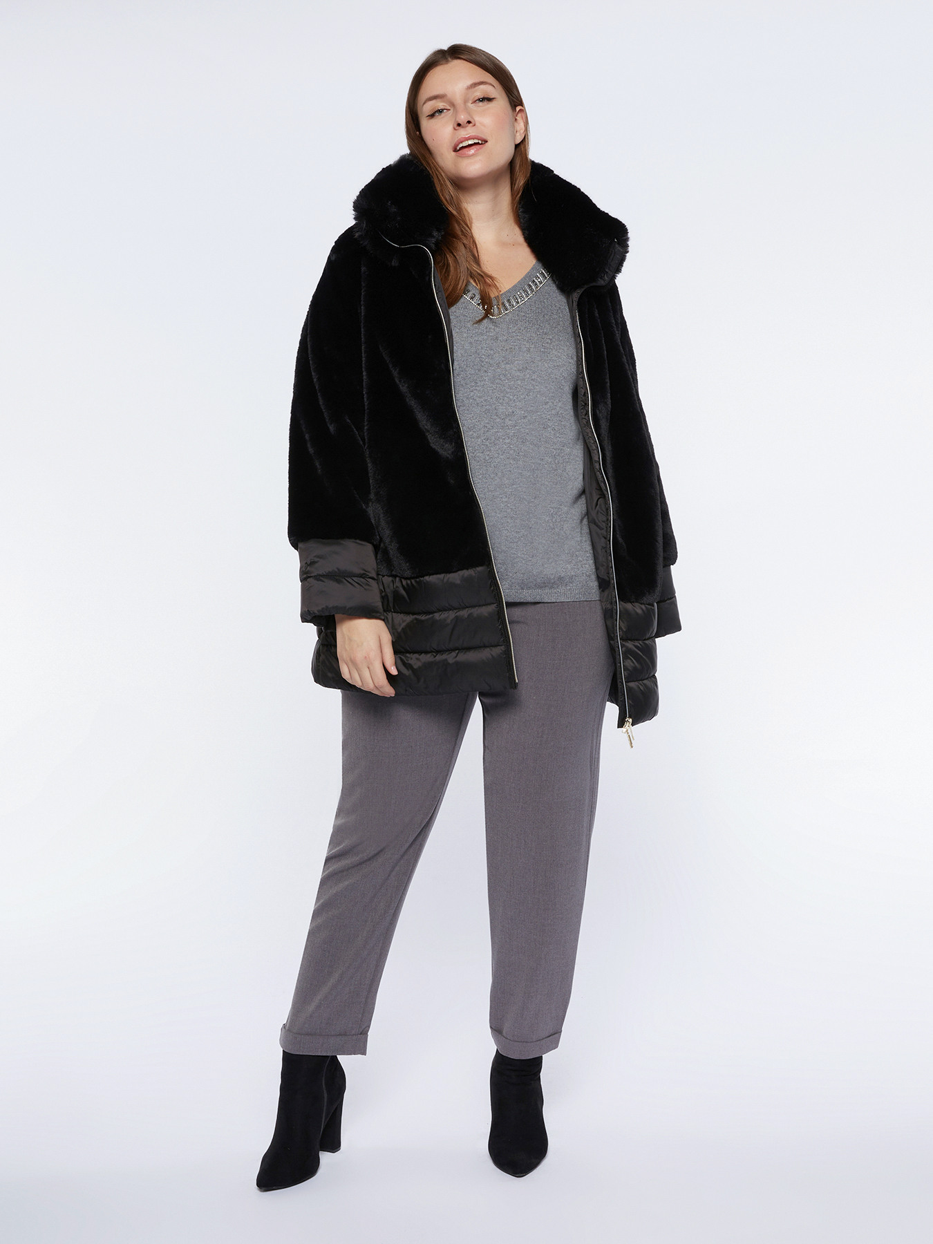 Piumino con parti effetto teddy image number 3